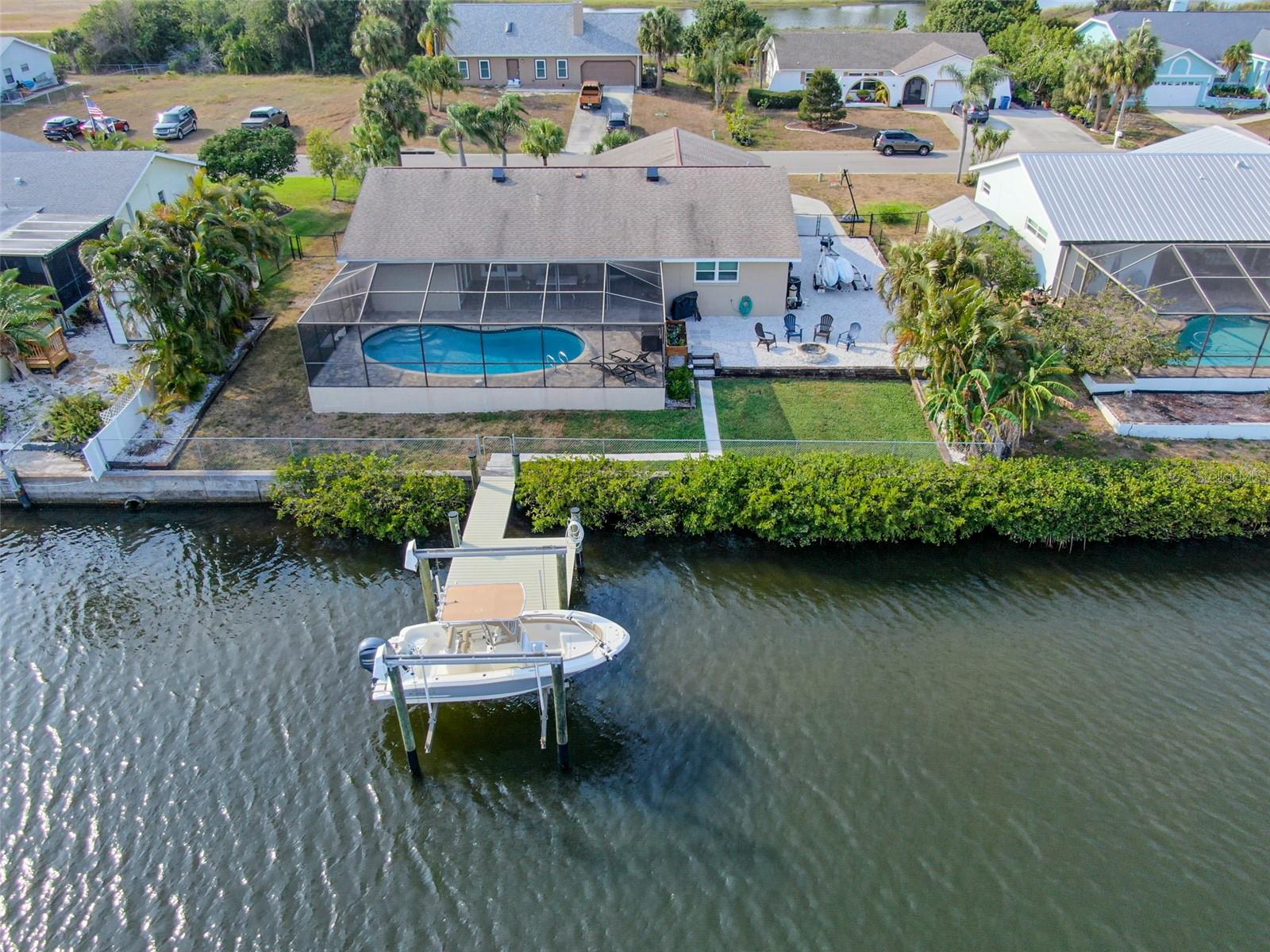 830 EAGLE LN, APOLLO BEACH, FL, 33572