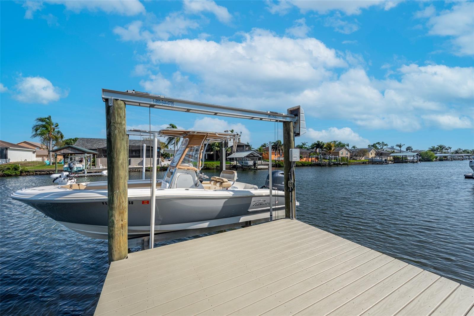 830 EAGLE LN, APOLLO BEACH, FL, 33572