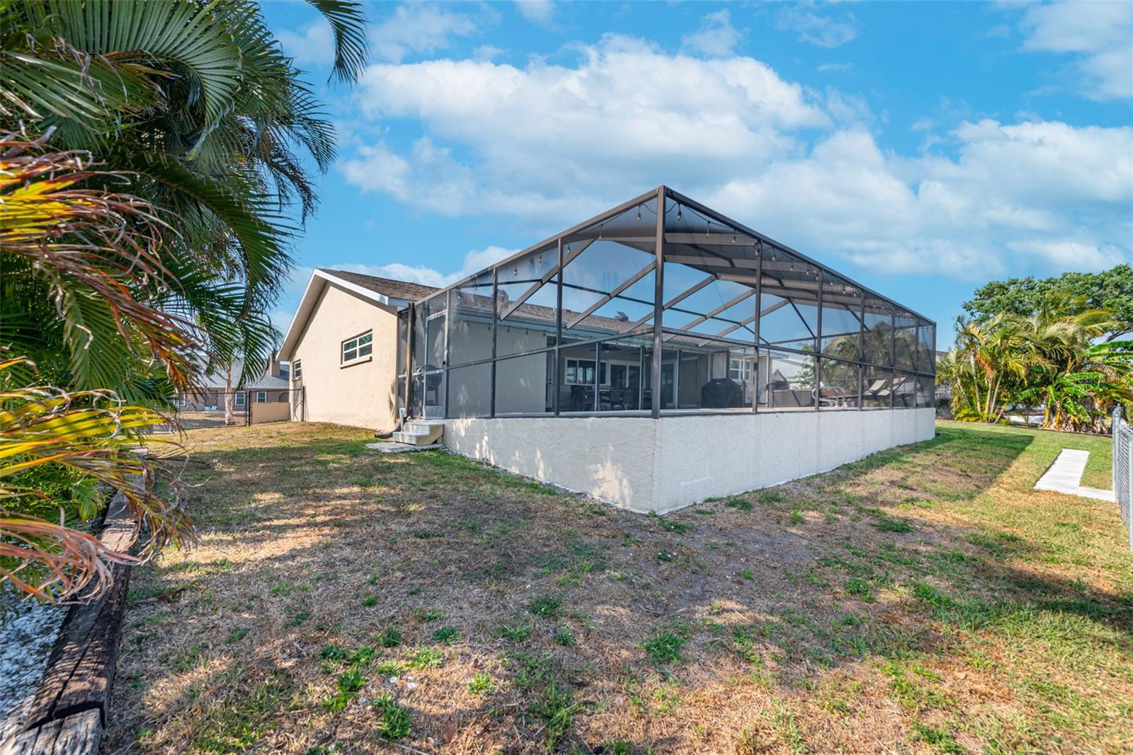 830 EAGLE LN, APOLLO BEACH, FL, 33572