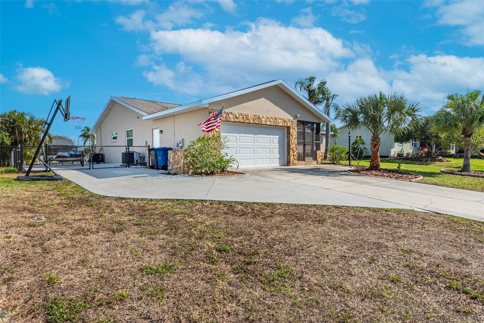830 EAGLE LN, APOLLO BEACH, FL, 33572