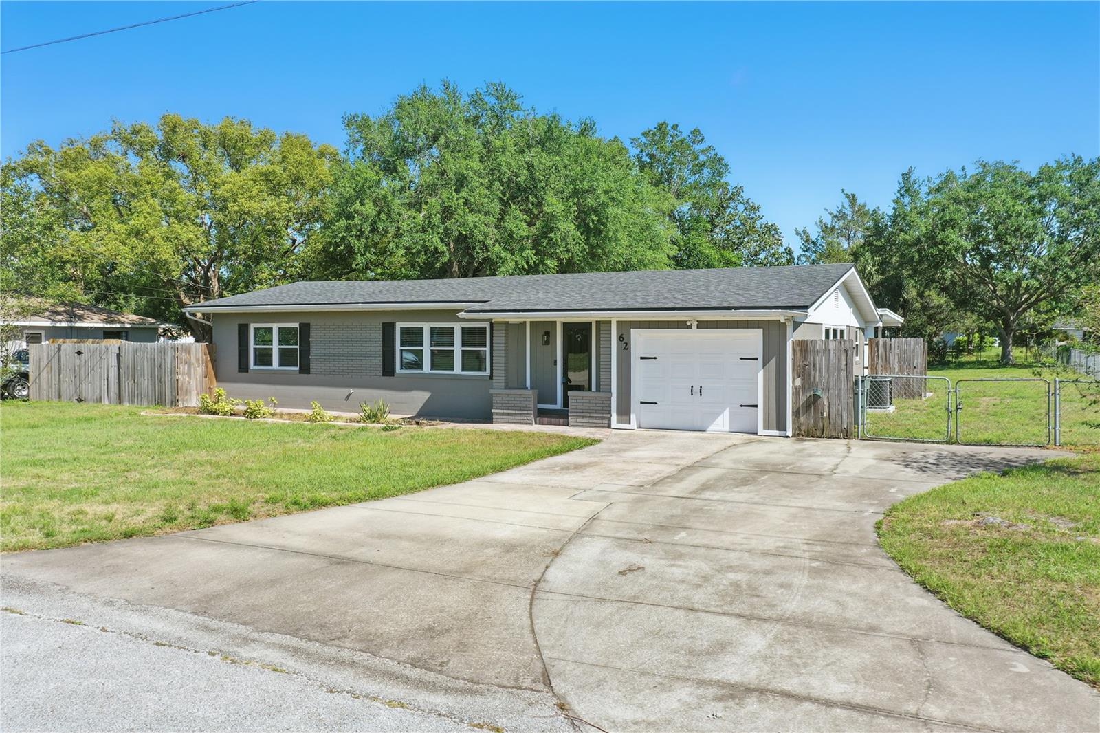 62 MAGNOLIA DR, DEBARY, FL, 32713