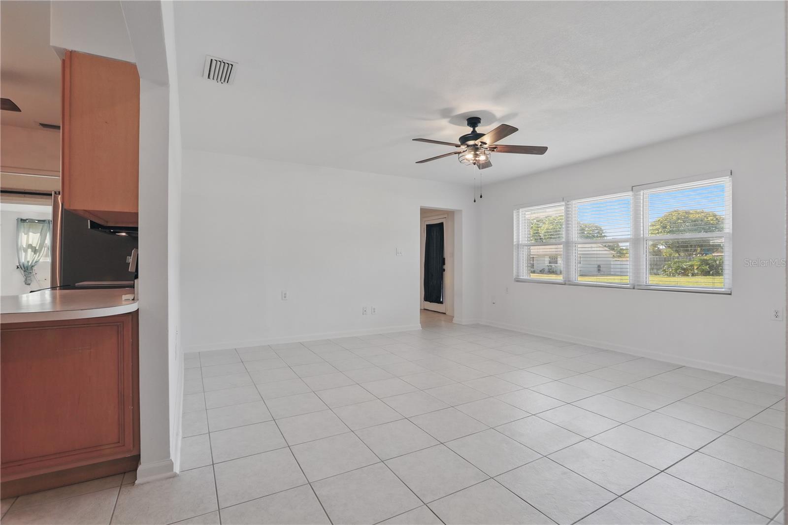 62 MAGNOLIA DR, DEBARY, FL, 32713