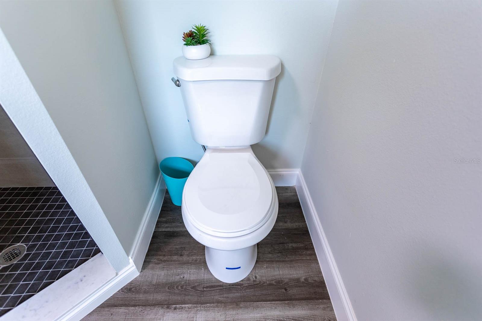 8 PALM DR, ORMOND BEACH, FL, 32176