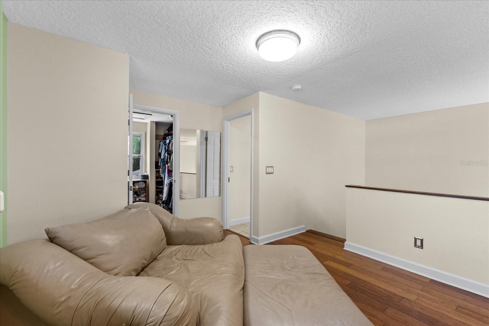 800 HIDDEN OAKS LN, OAK HILL, FL, 32759