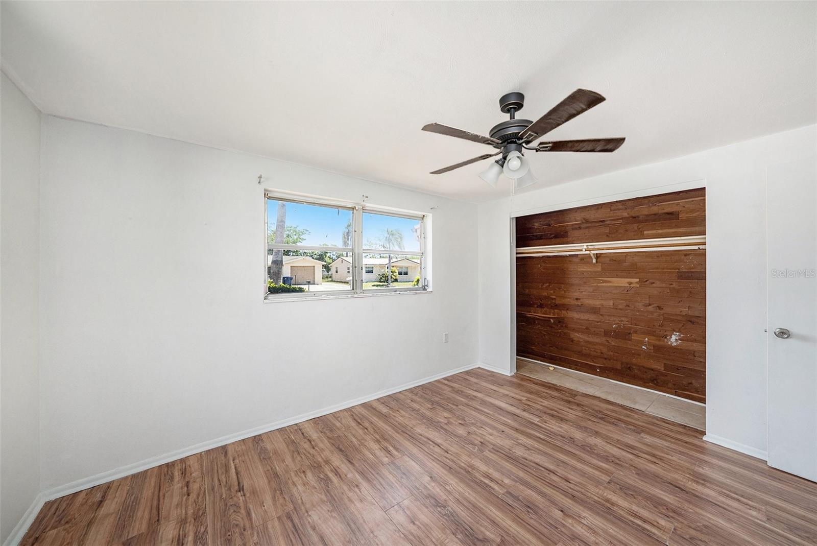 1051 NORMANDY BLVD, HOLIDAY, FL, 34691