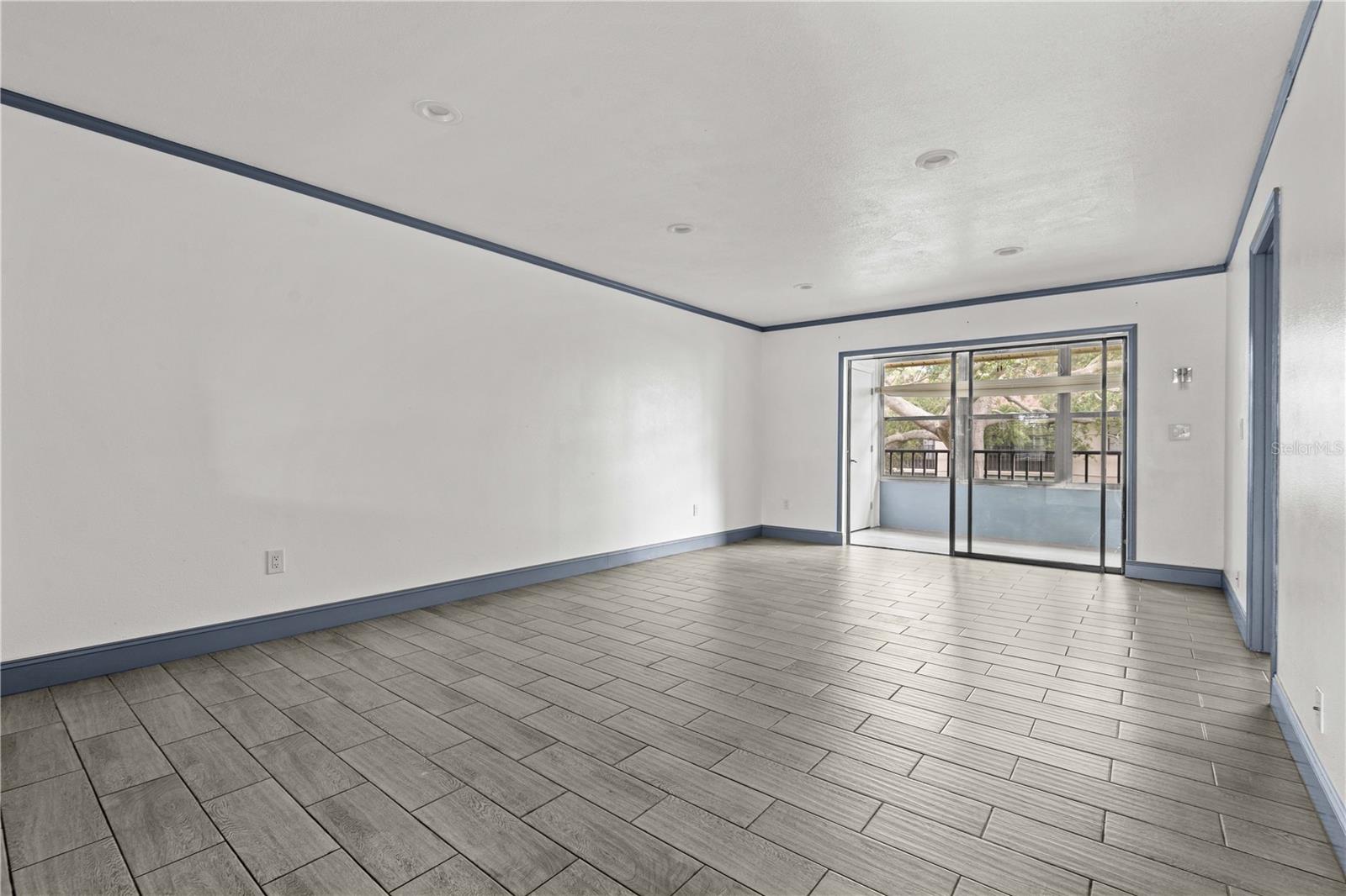 2275 62ND AVE N #5202, ST PETERSBURG, FL, 33702