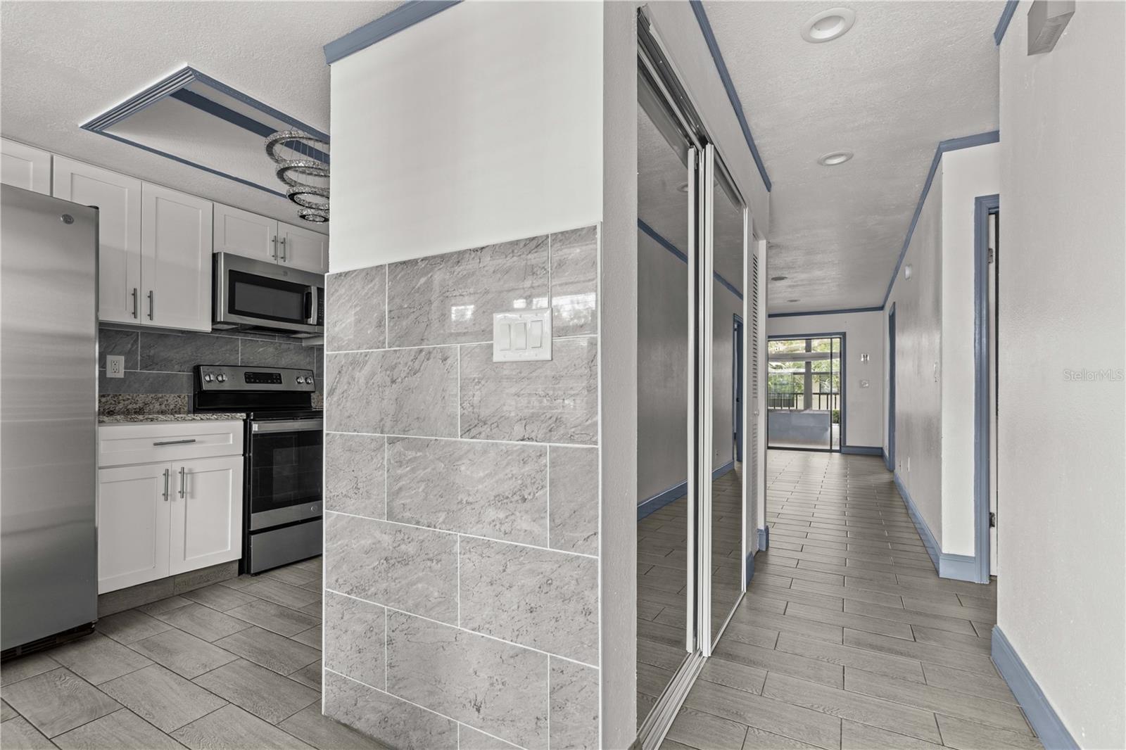 2275 62ND AVE N #5202, ST PETERSBURG, FL, 33702