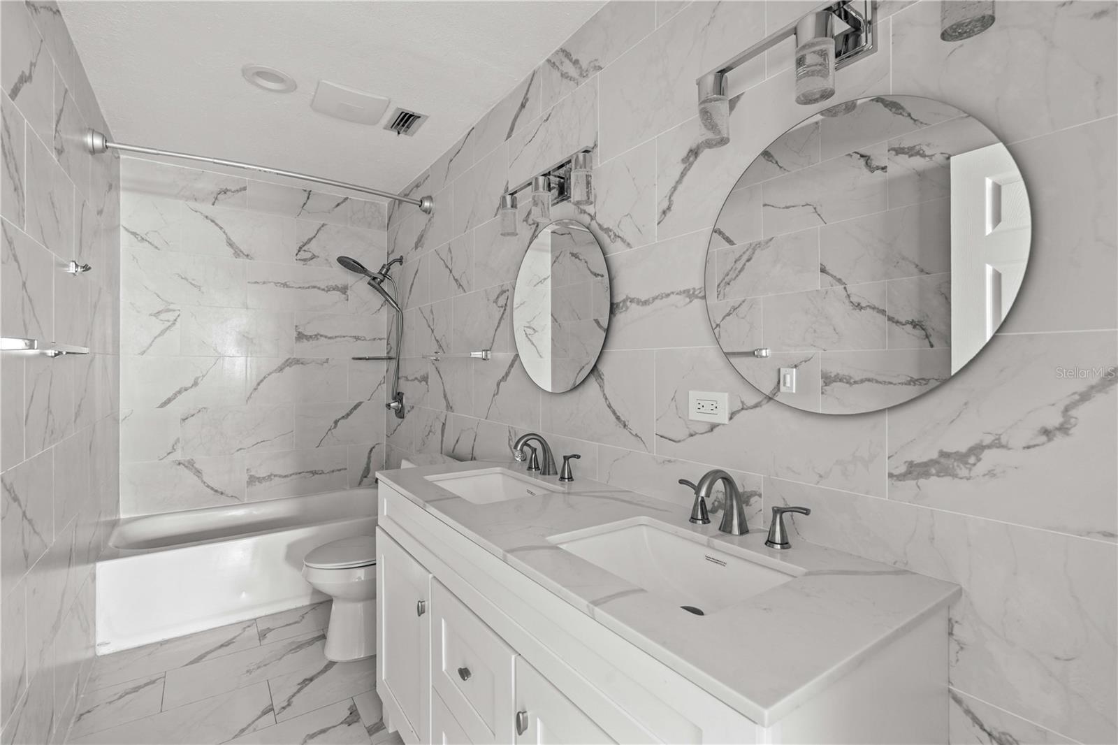 2275 62ND AVE N #5202, ST PETERSBURG, FL, 33702