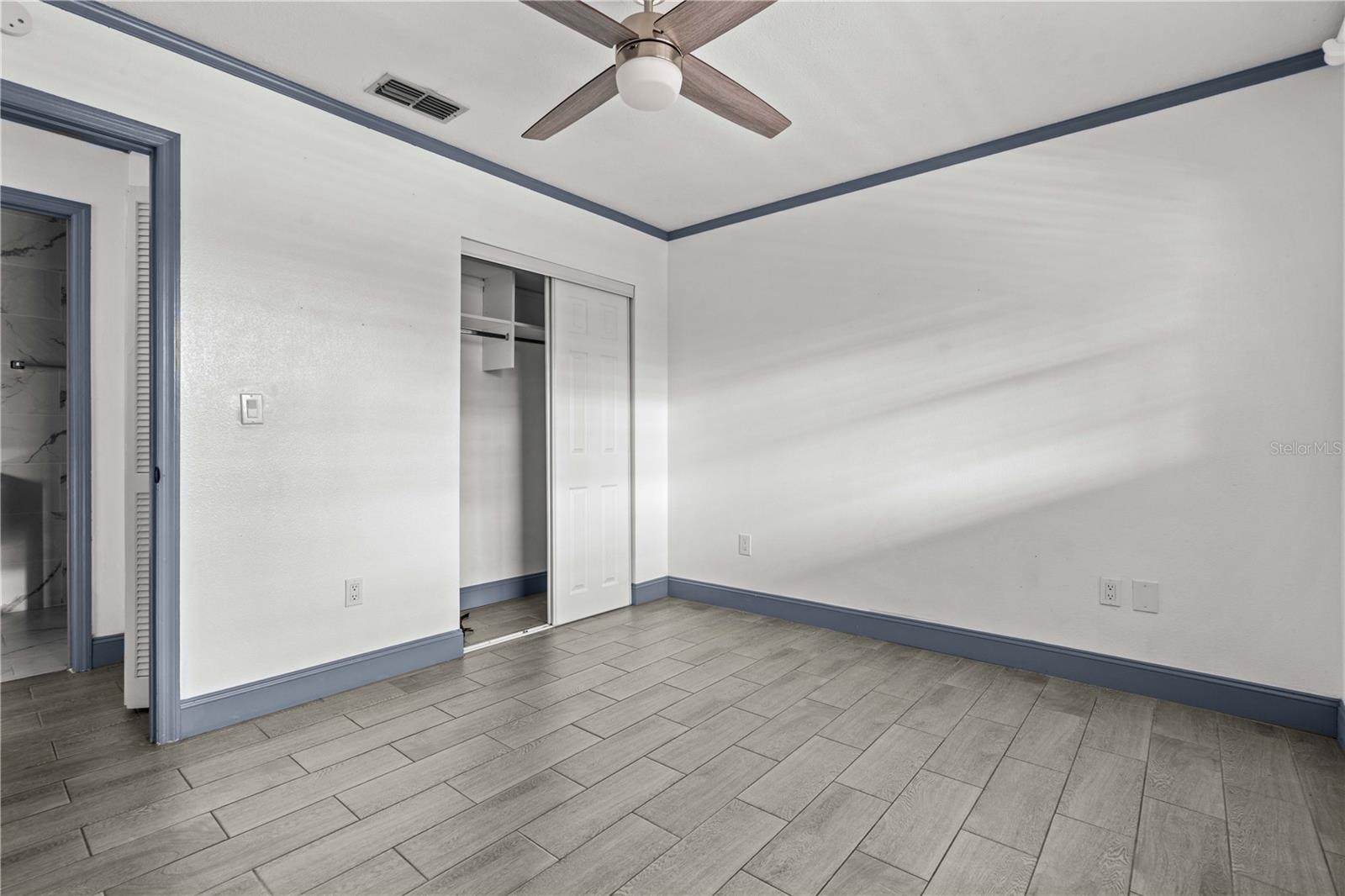 2275 62ND AVE N #5202, ST PETERSBURG, FL, 33702