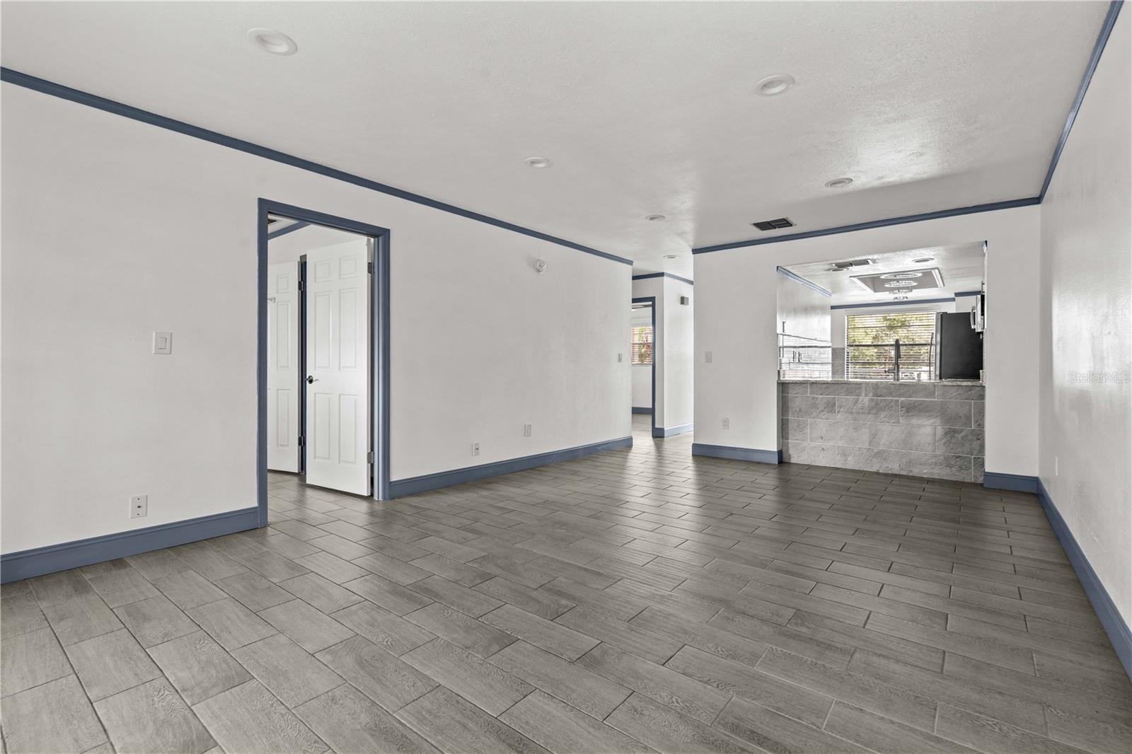 2275 62ND AVE N #5202, ST PETERSBURG, FL, 33702