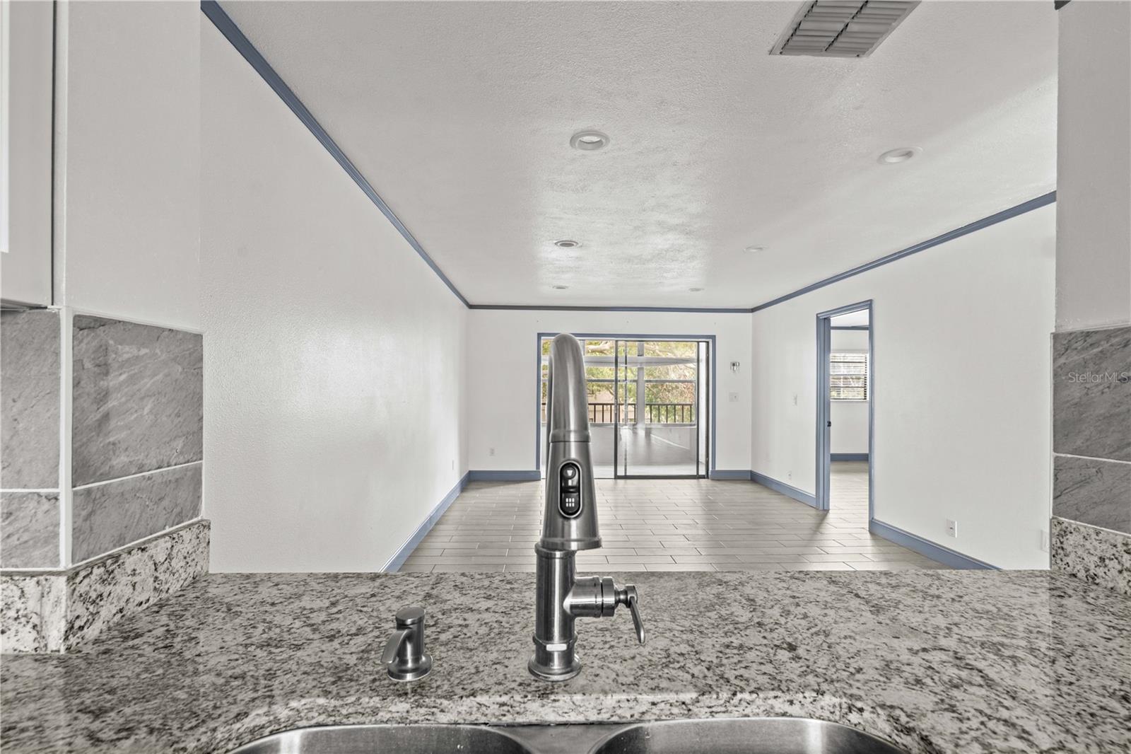 2275 62ND AVE N #5202, ST PETERSBURG, FL, 33702