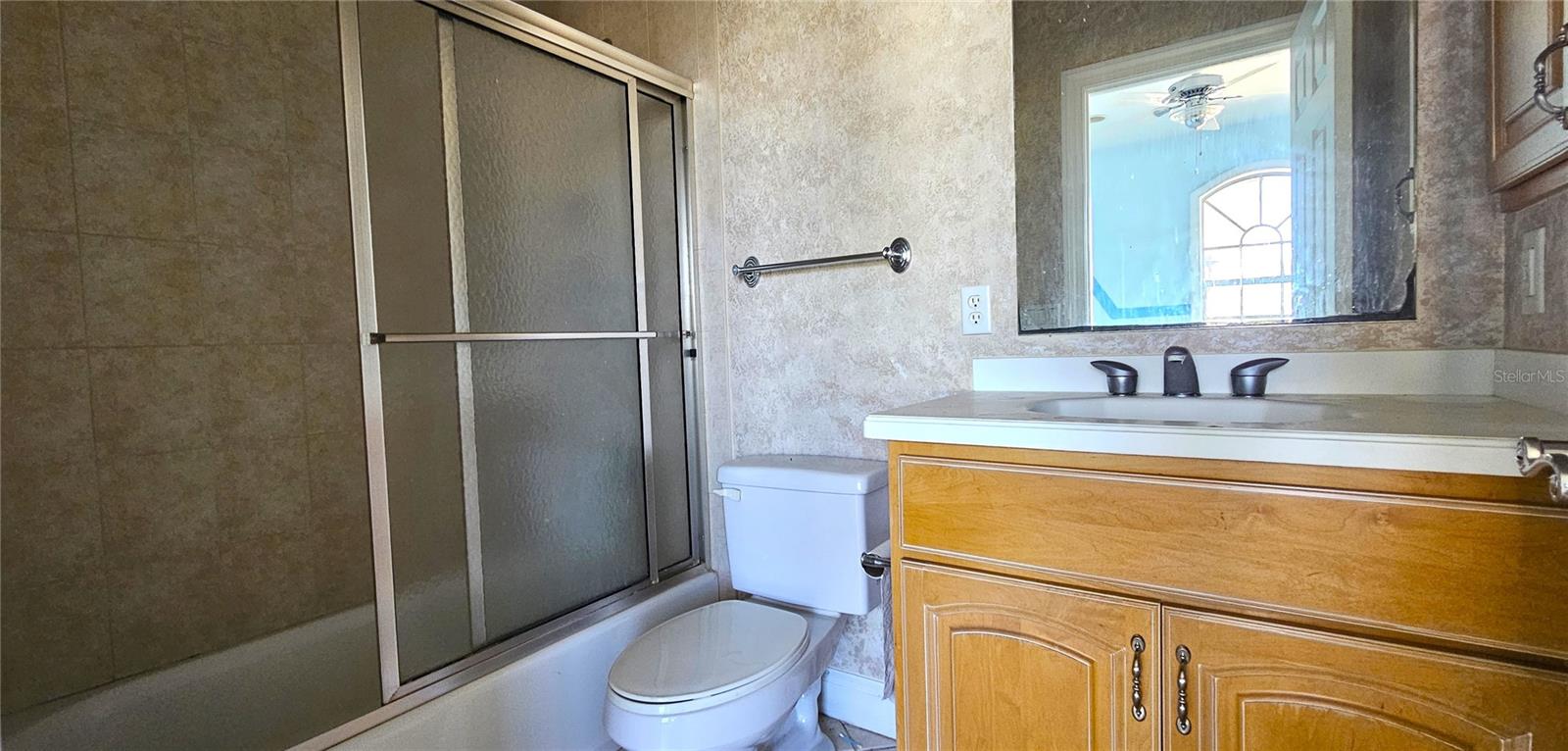 730 BOUNDARY BLVD, ROTONDA WEST, FL, 33947