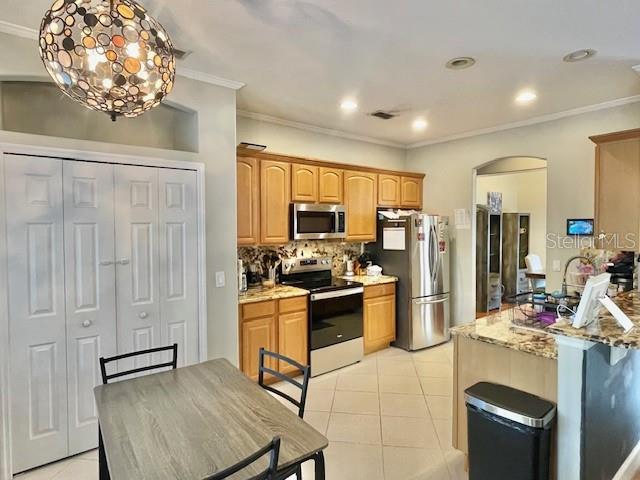 1818 PRECIOUS CIR, APOPKA, FL, 32712