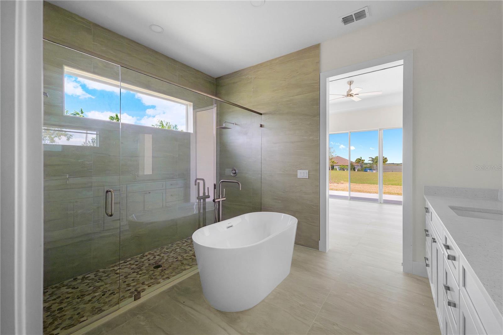 208 CALADONIA CT, LAKE ALFRED, FL, 33850