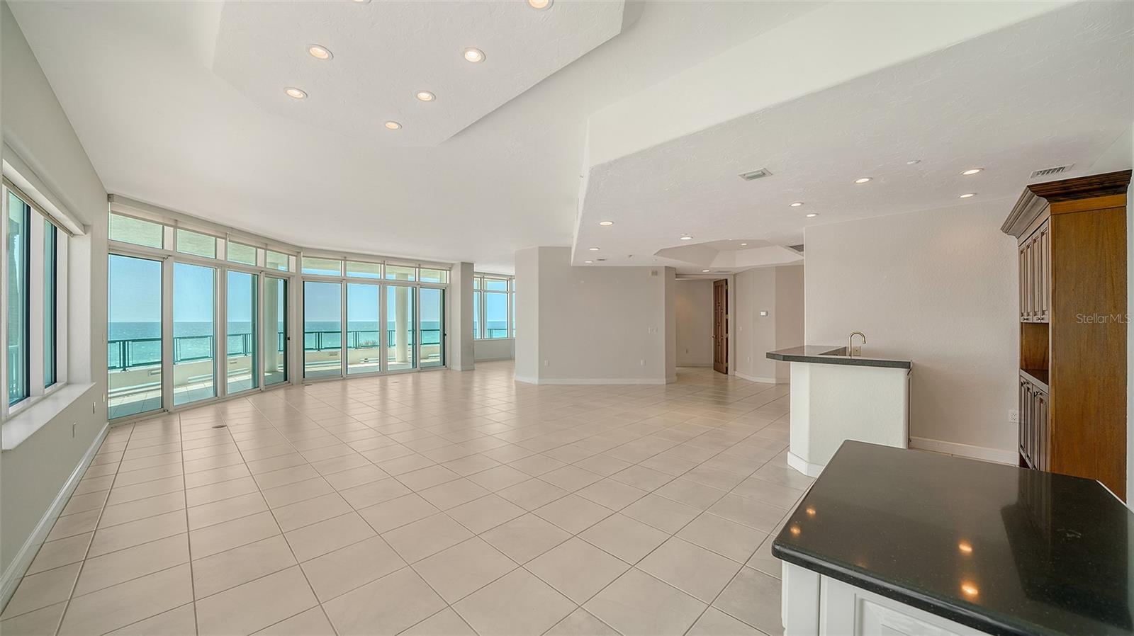 675 LONGBOAT CLUB RD #23A, LONGBOAT KEY, FL, 34228