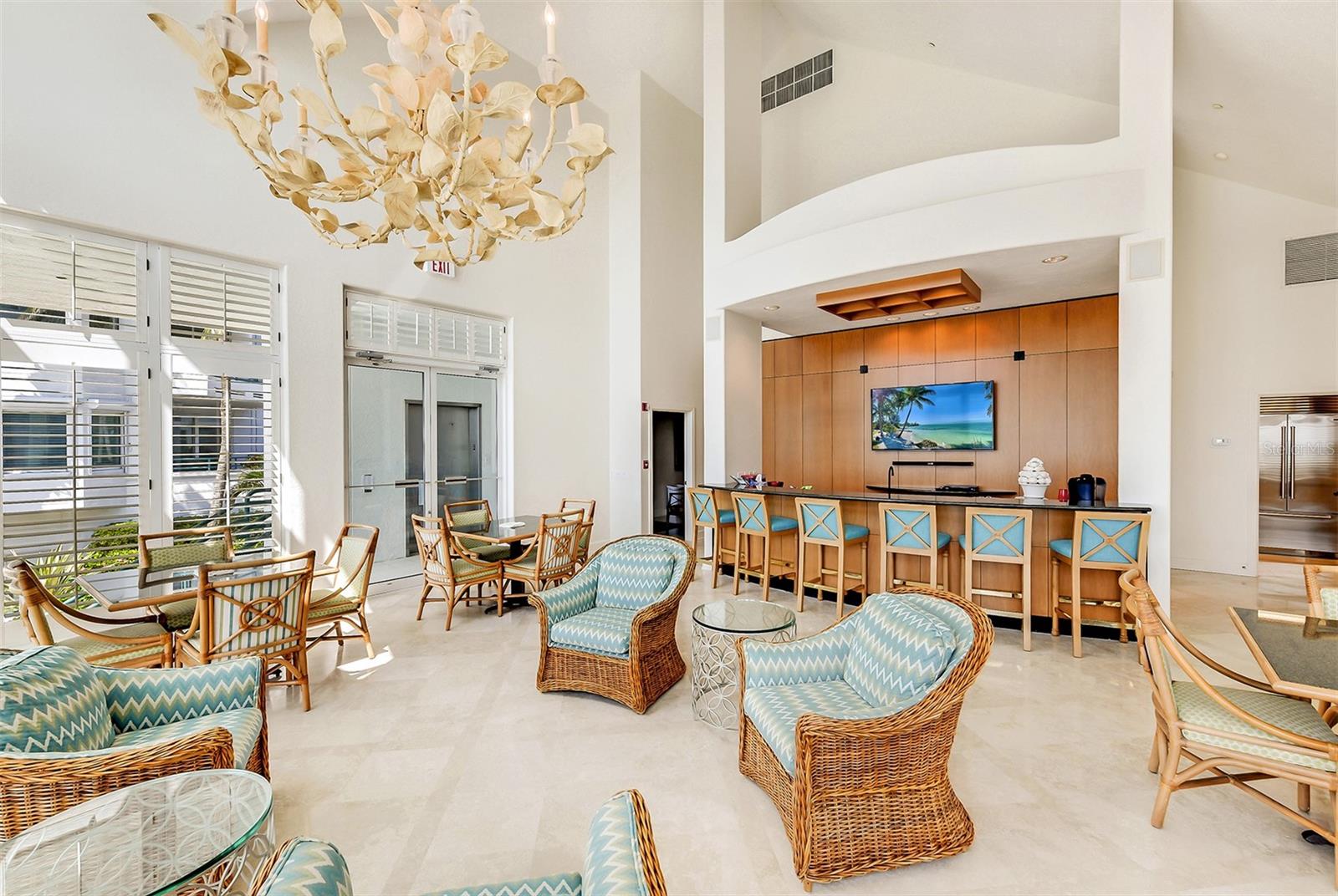 675 LONGBOAT CLUB RD #23A, LONGBOAT KEY, FL, 34228