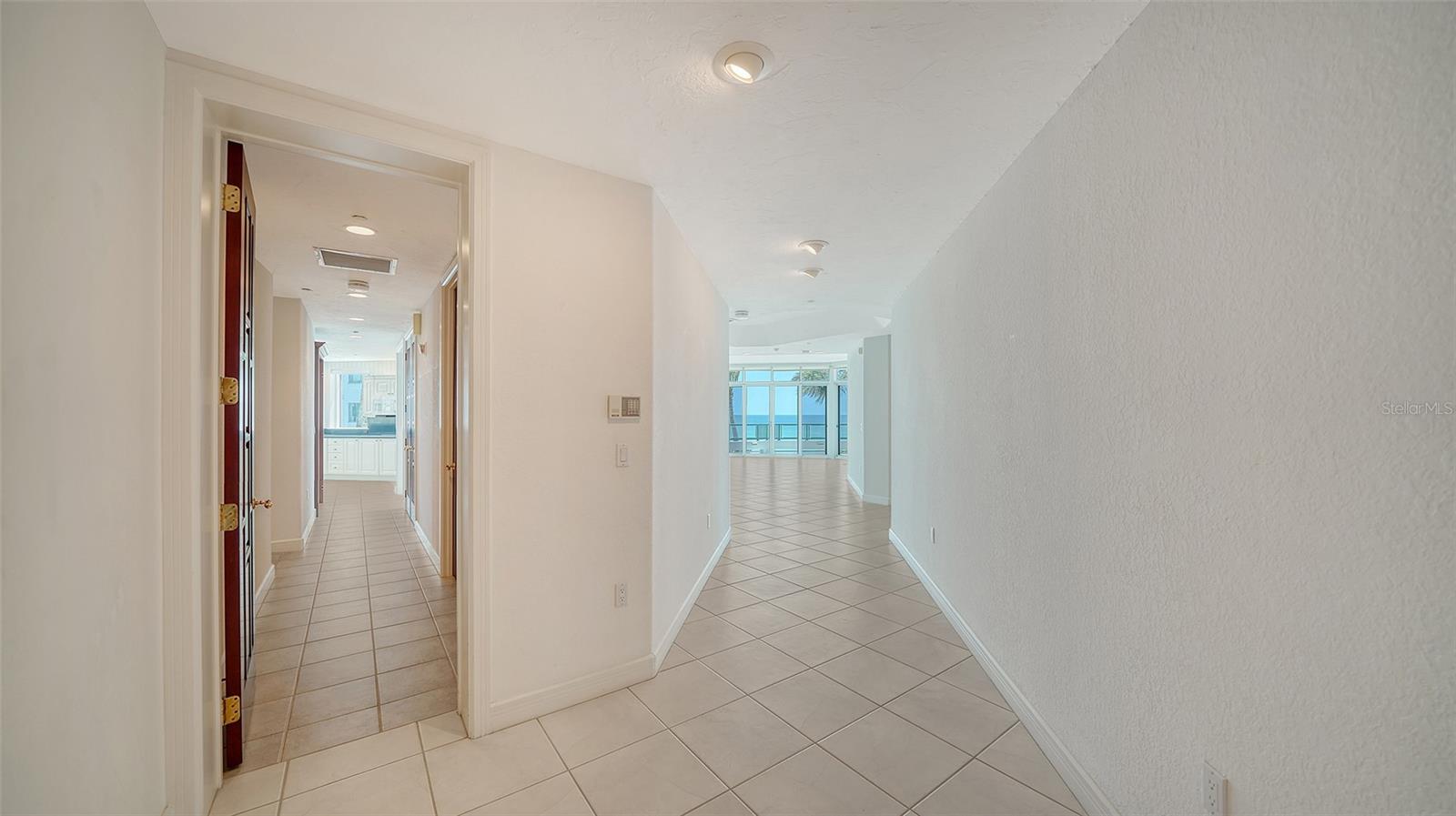 675 LONGBOAT CLUB RD #23A, LONGBOAT KEY, FL, 34228