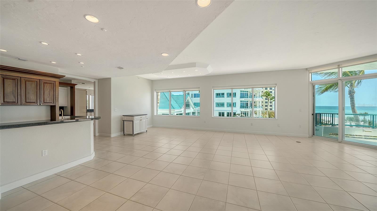 675 LONGBOAT CLUB RD #23A, LONGBOAT KEY, FL, 34228