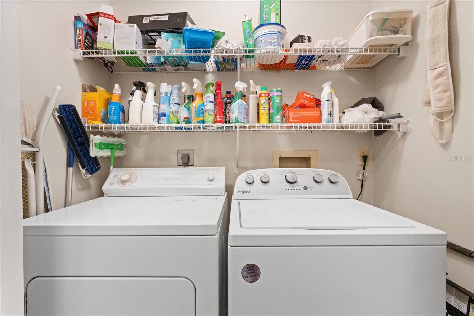 3921 CENTER GATE CIR #11, SARASOTA, FL, 34233