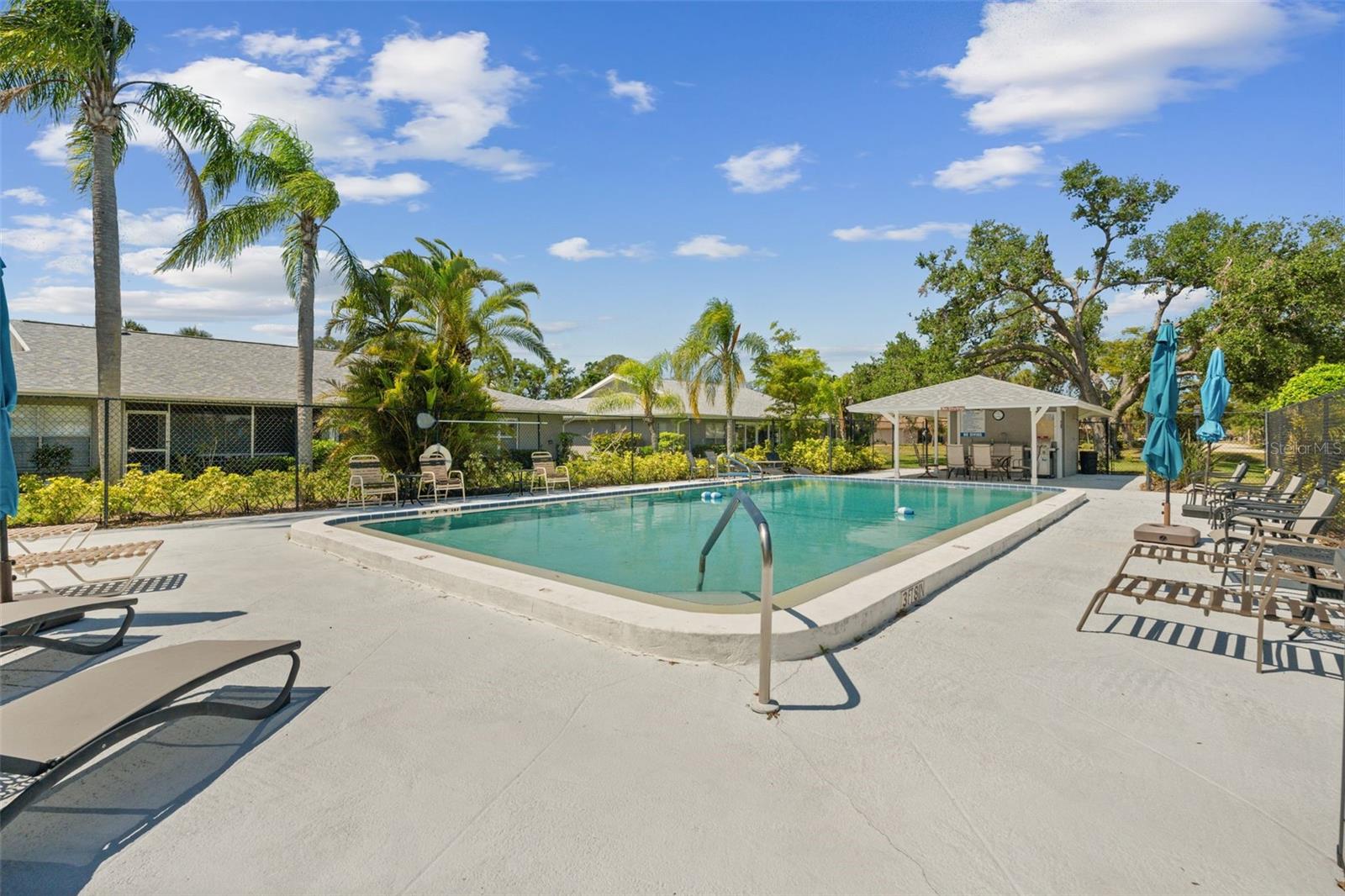 3921 CENTER GATE CIR #11, SARASOTA, FL, 34233