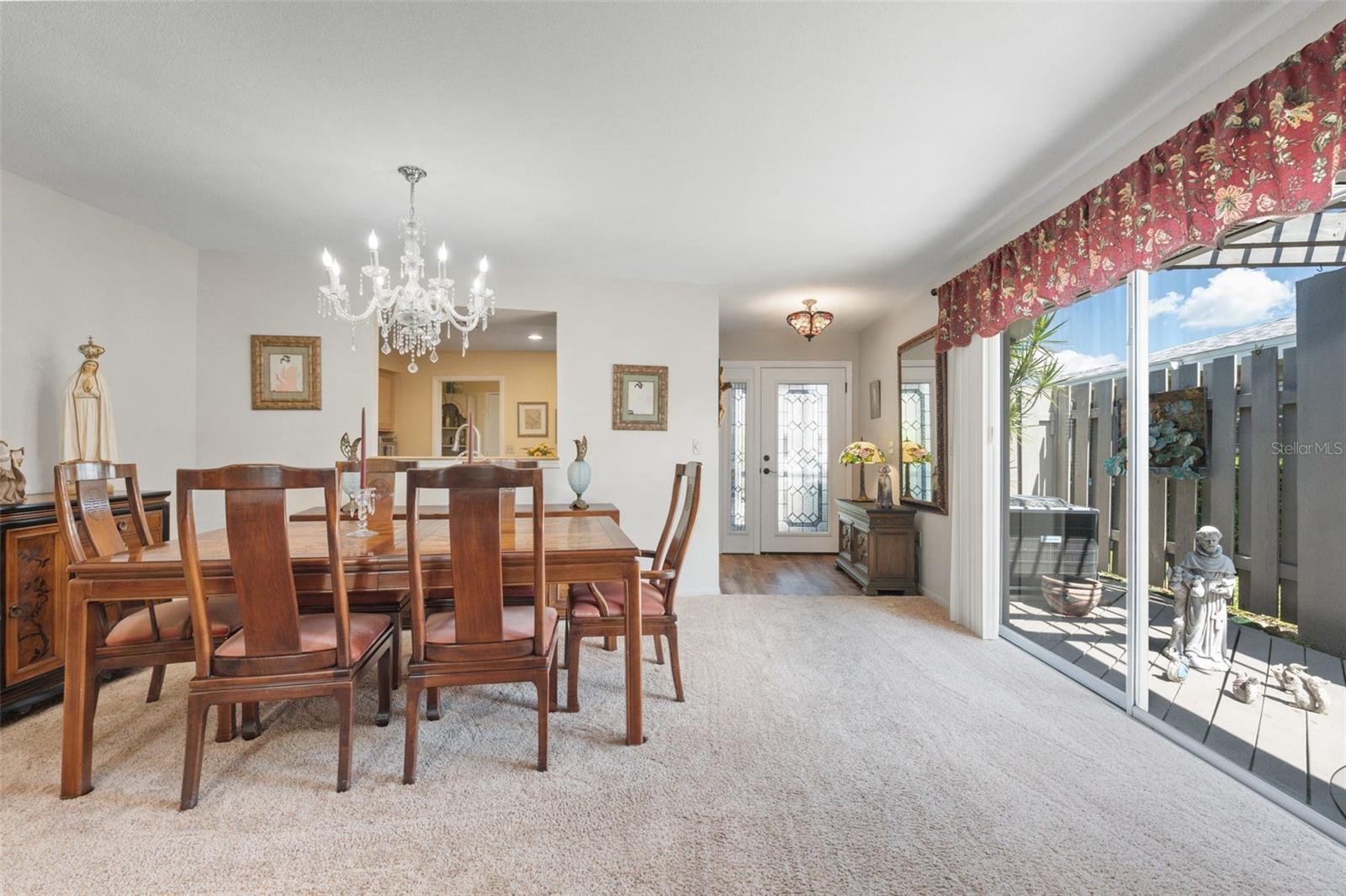 3921 CENTER GATE CIR #11, SARASOTA, FL, 34233