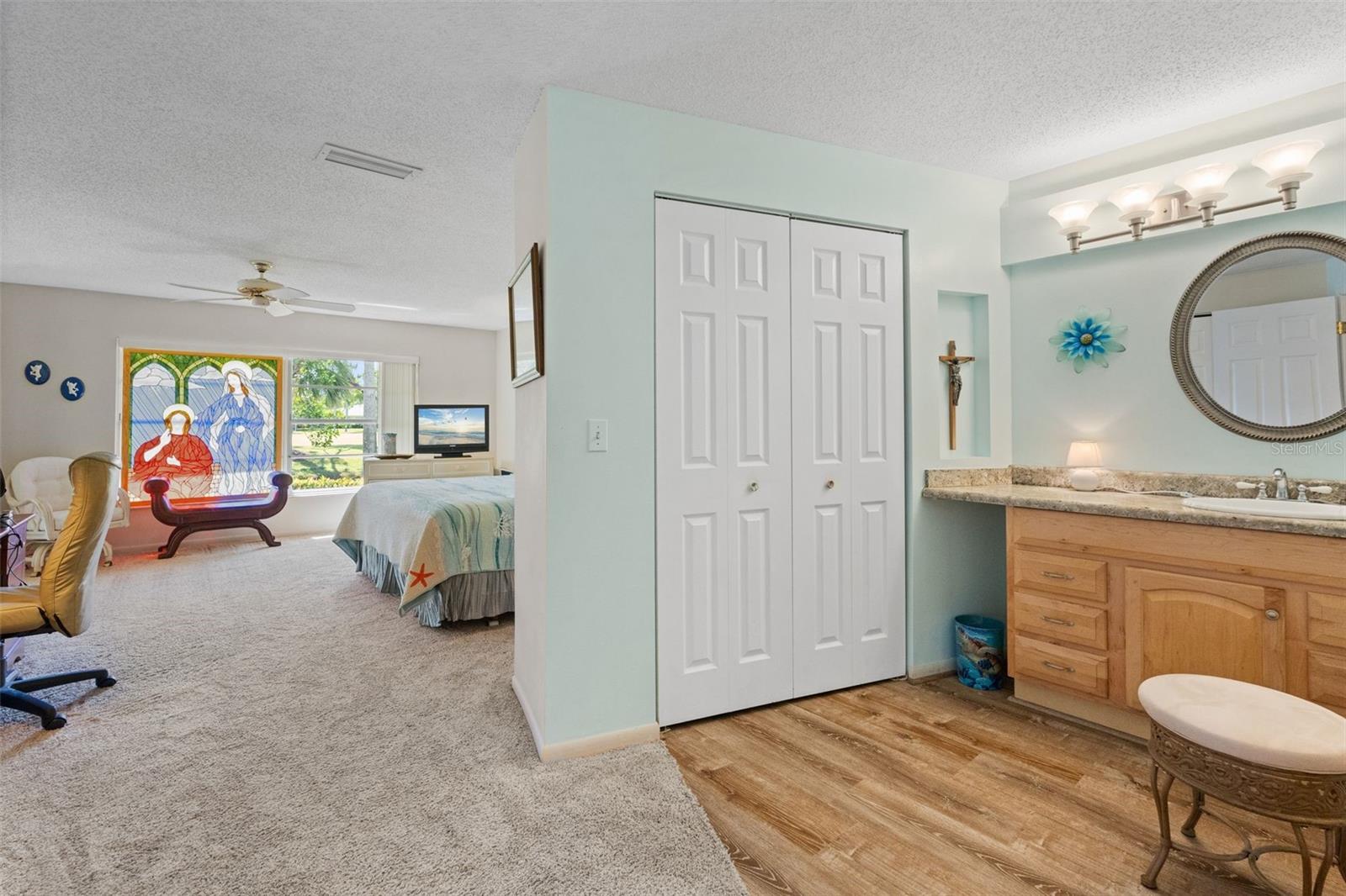 3921 CENTER GATE CIR #11, SARASOTA, FL, 34233