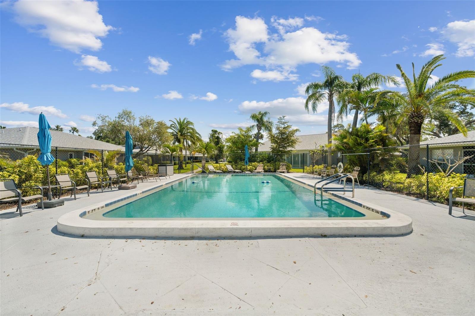 3921 CENTER GATE CIR #11, SARASOTA, FL, 34233