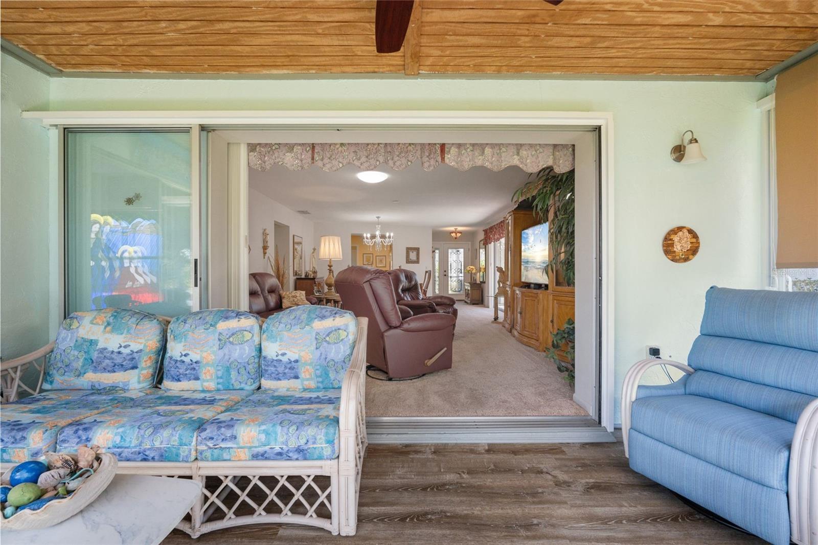 3921 CENTER GATE CIR #11, SARASOTA, FL, 34233