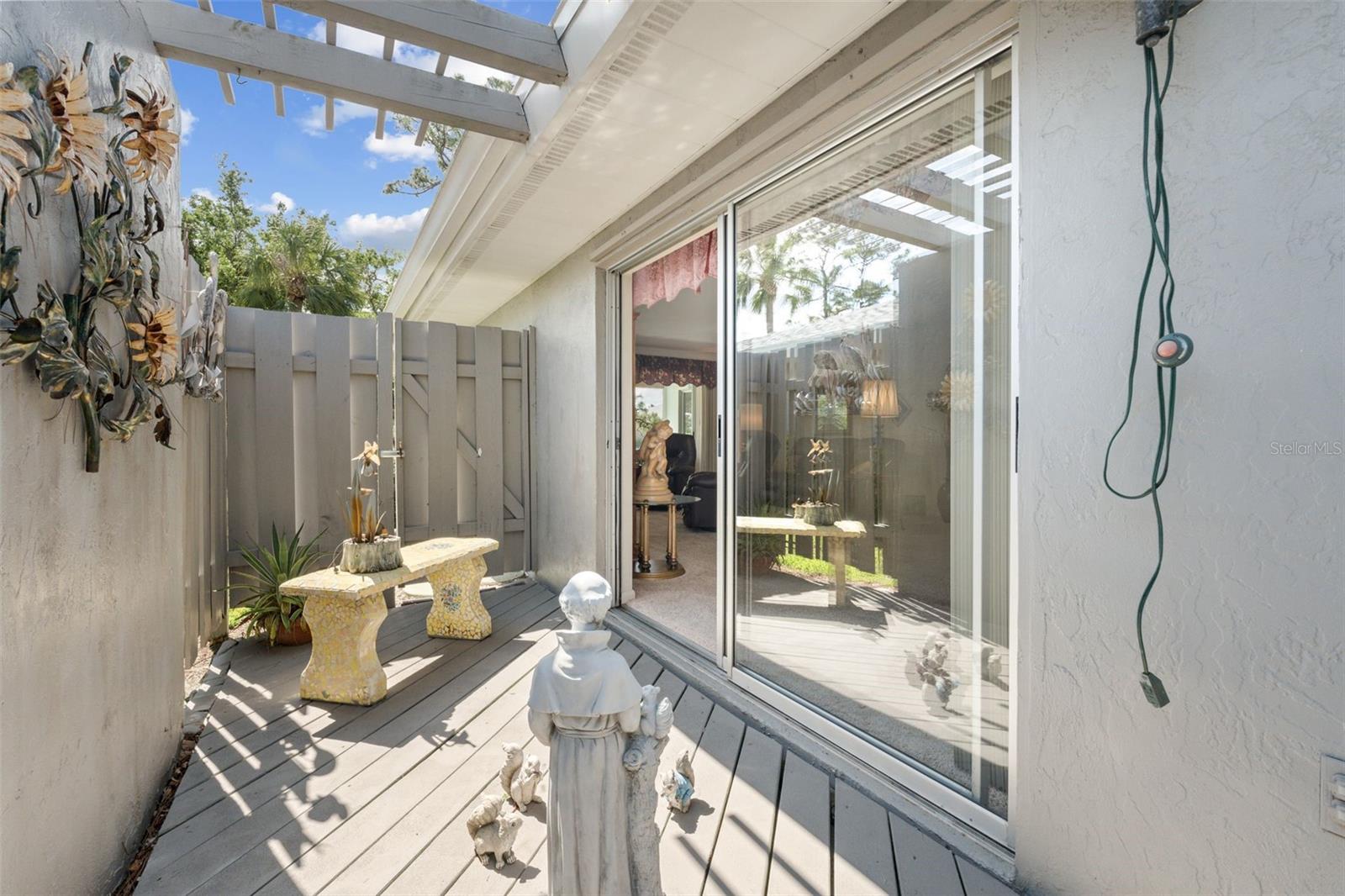 3921 CENTER GATE CIR #11, SARASOTA, FL, 34233