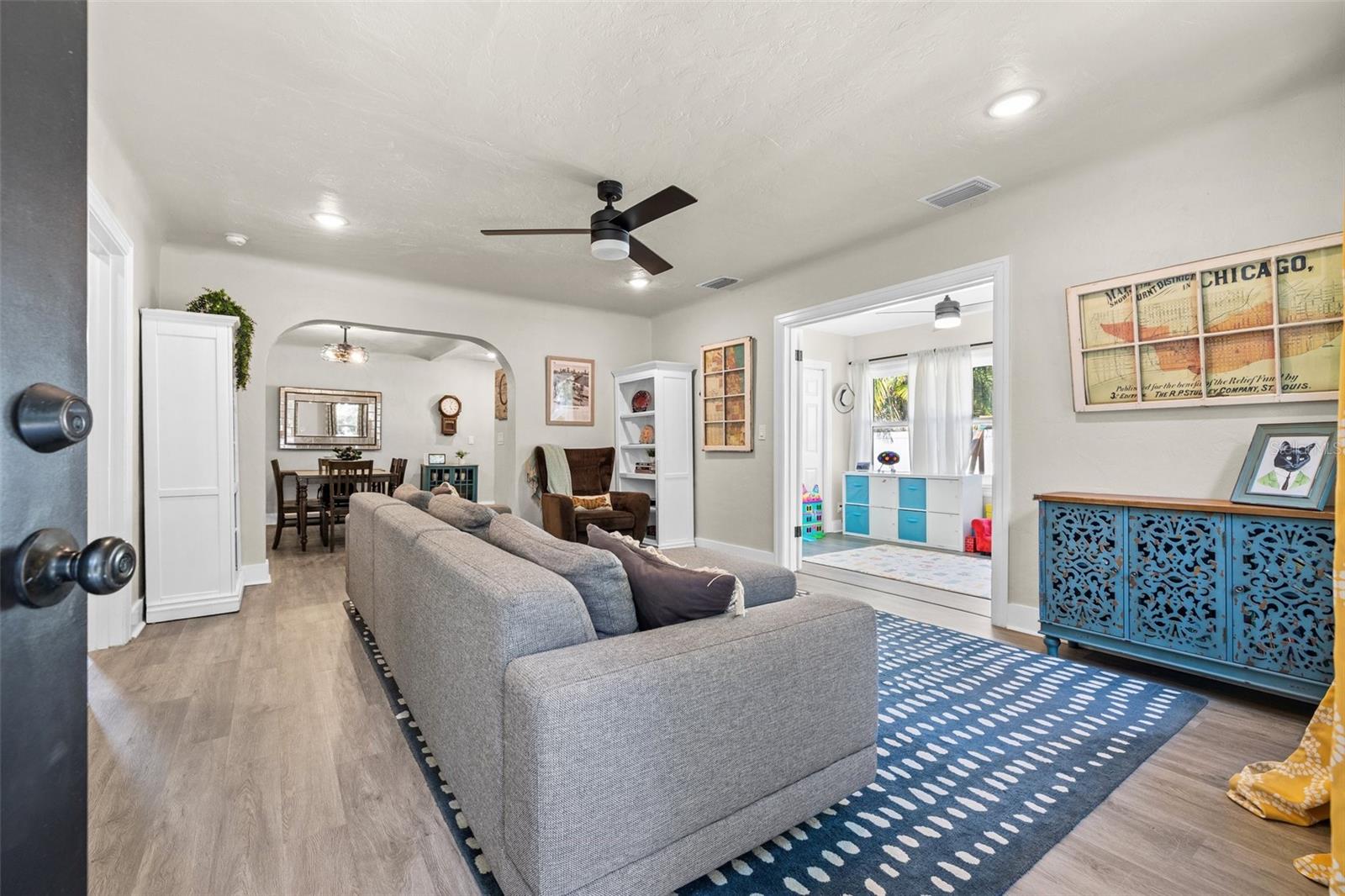 4545 1ST AVE N, ST PETERSBURG, FL, 33713