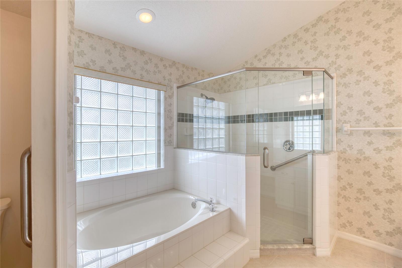 38 LAKE WALDEN TRL, ORMOND BEACH, FL, 32174