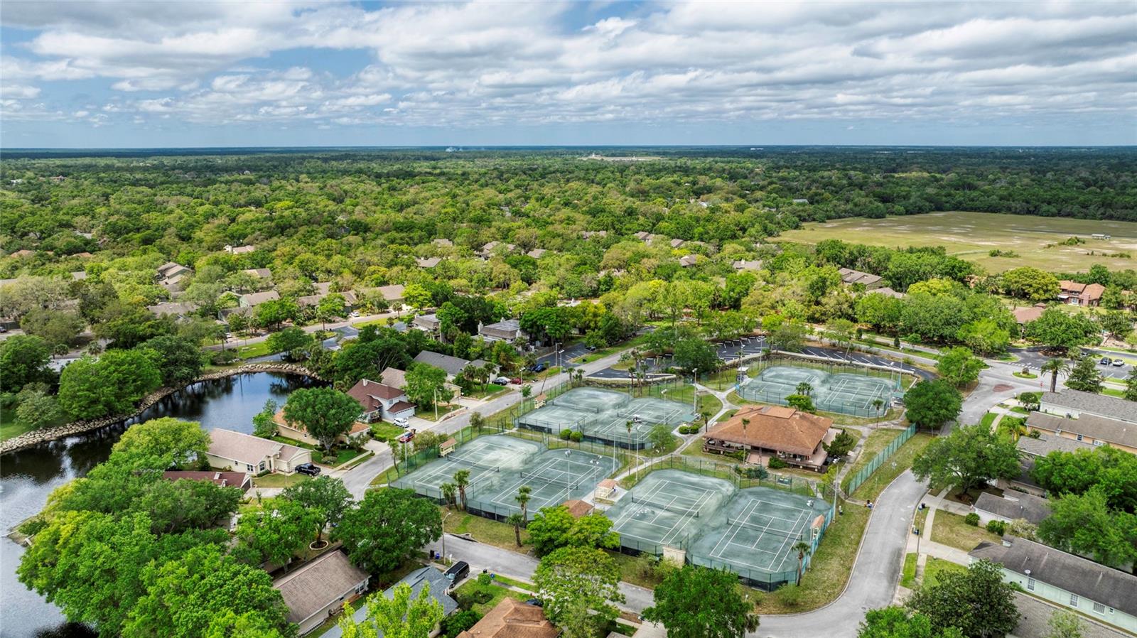 38 LAKE WALDEN TRL, ORMOND BEACH, FL, 32174