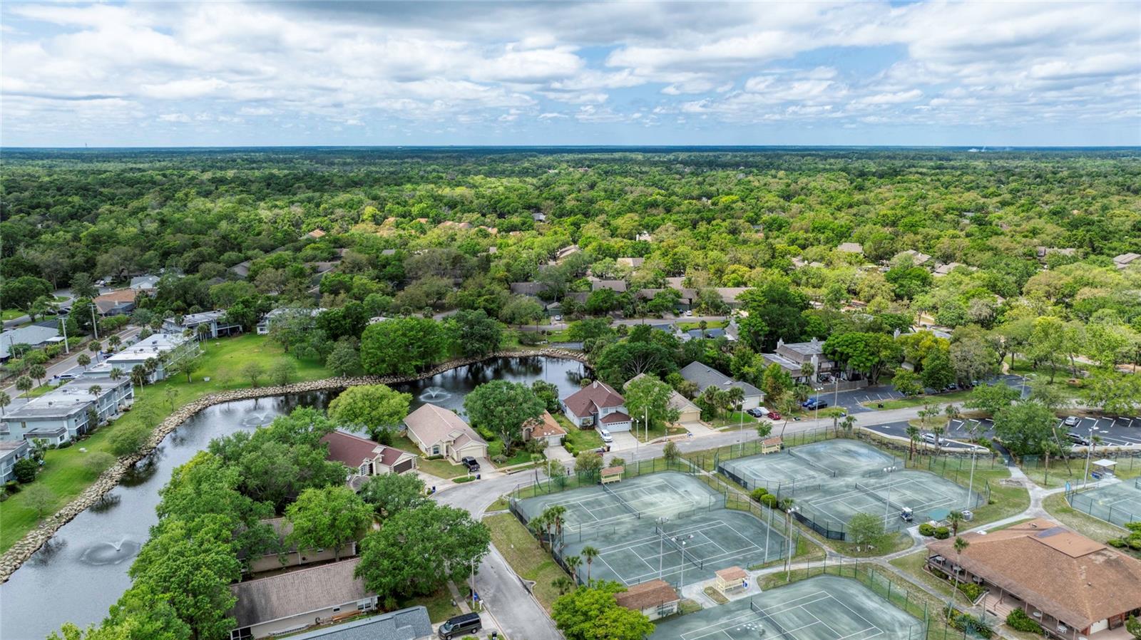 38 LAKE WALDEN TRL, ORMOND BEACH, FL, 32174