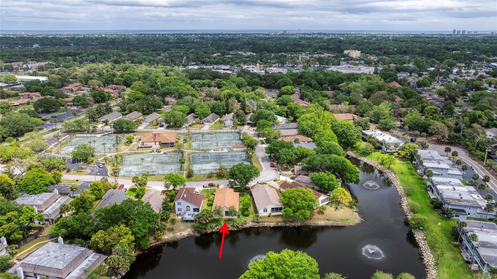 38 LAKE WALDEN TRL, ORMOND BEACH, FL, 32174