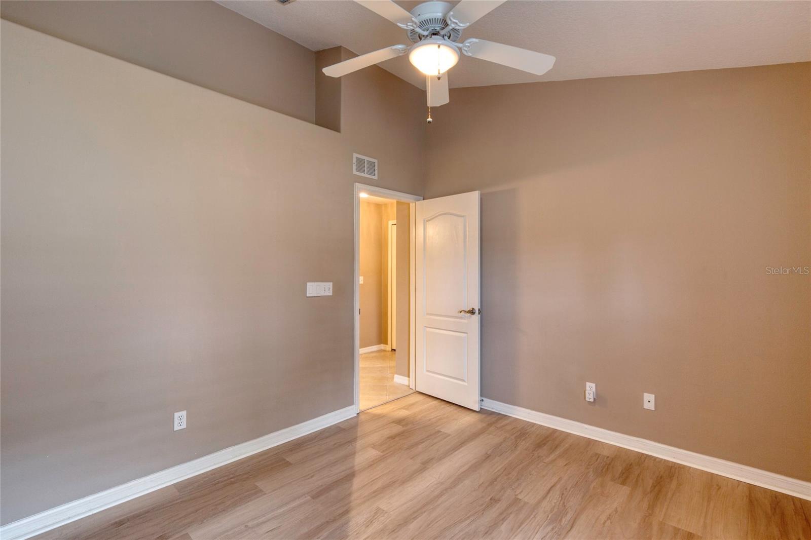 38 LAKE WALDEN TRL, ORMOND BEACH, FL, 32174