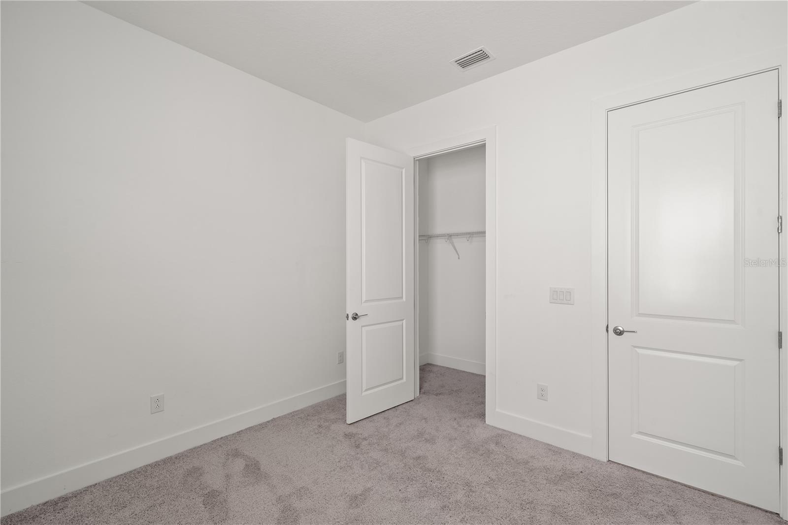 8834 DRUMMER PLANK DR, WESLEY CHAPEL, FL, 33545