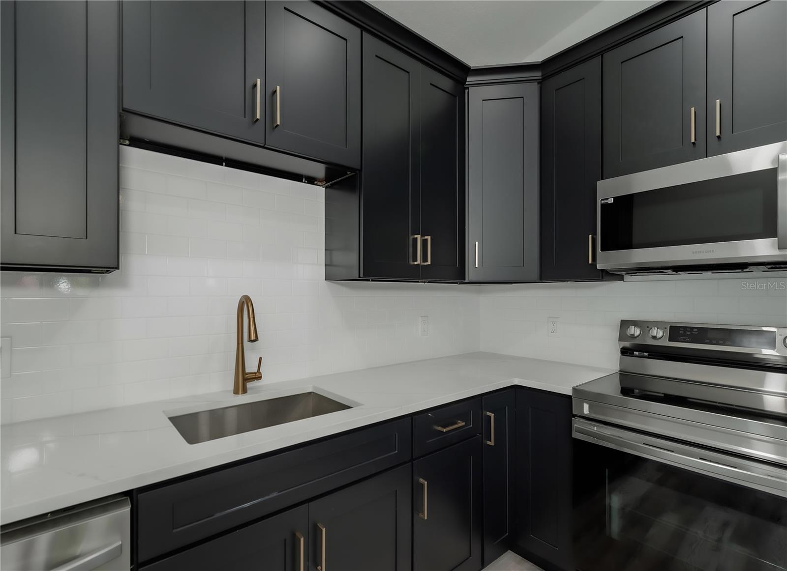 2830 1/2 2ND AVE N, ST PETERSBURG, FL, 33713