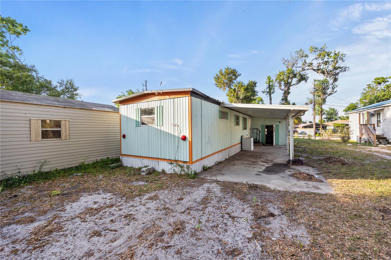 1098 NW 7TH BLVD, LAKE PANASOFFKEE, FL, 33538