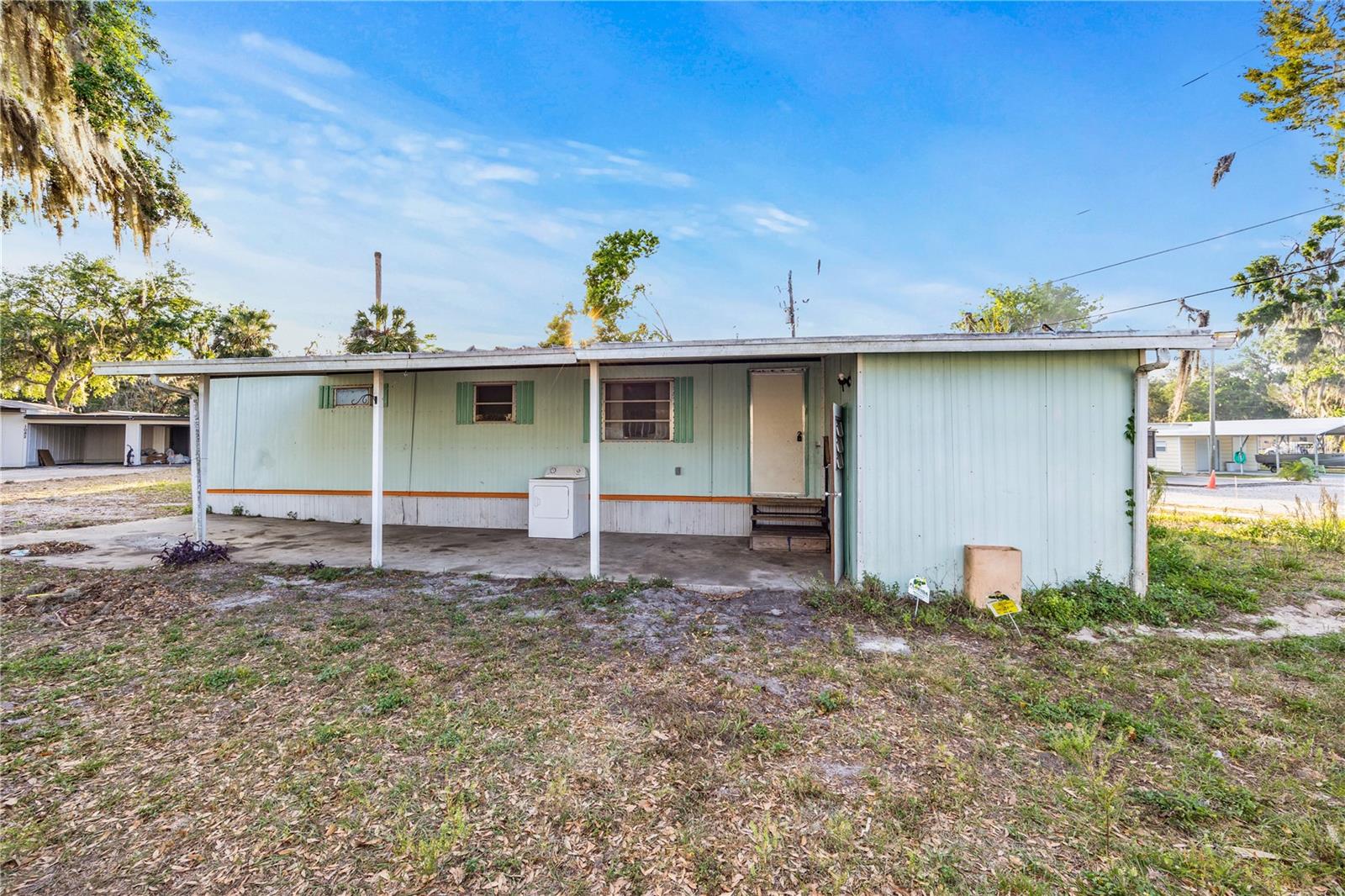 1098 NW 7TH BLVD, LAKE PANASOFFKEE, FL, 33538