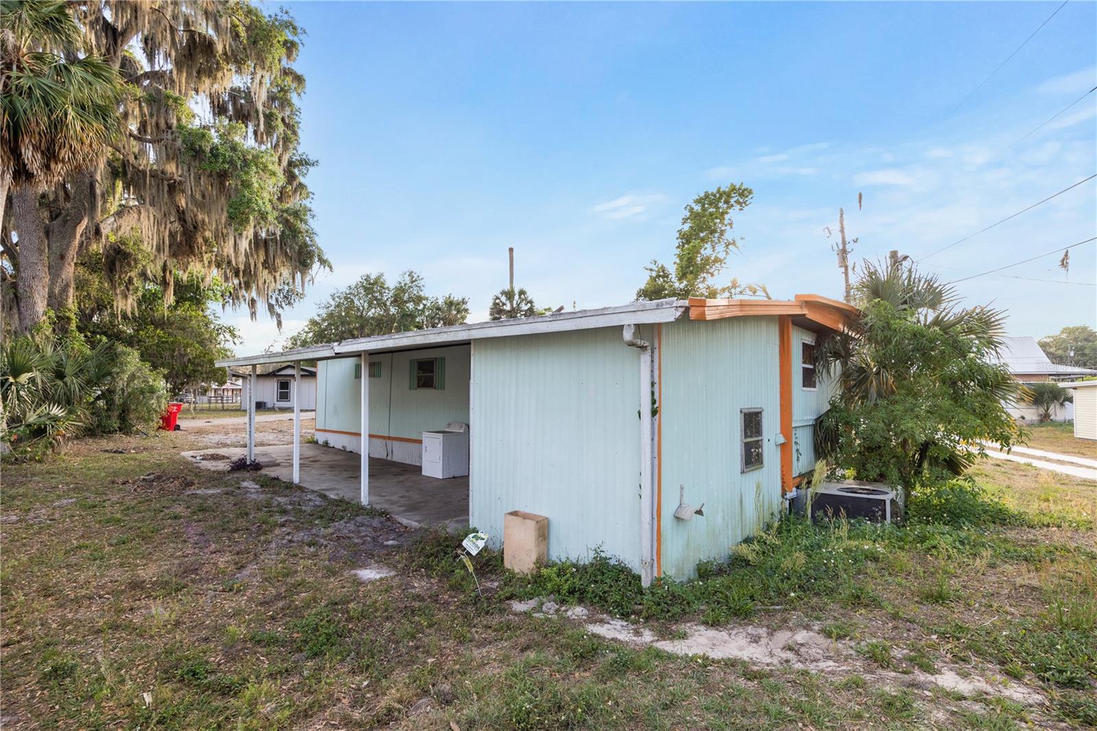 1098 NW 7TH BLVD, LAKE PANASOFFKEE, FL, 33538