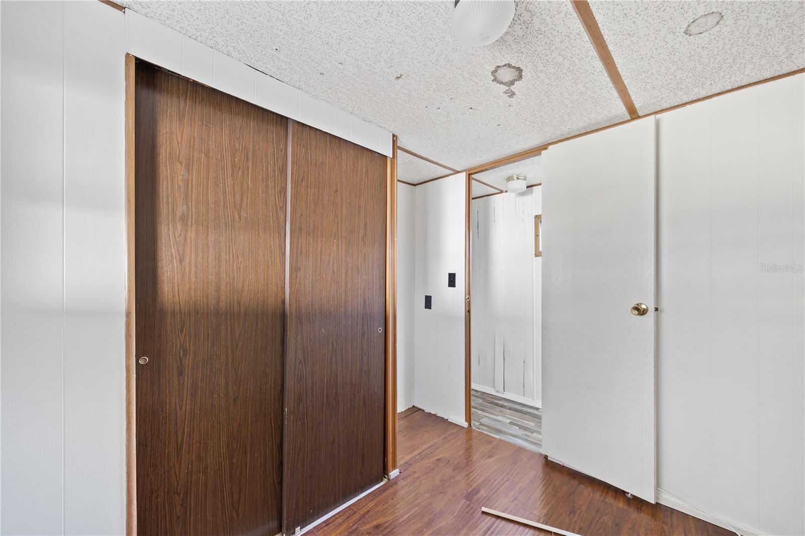 1098 NW 7TH BLVD, LAKE PANASOFFKEE, FL, 33538