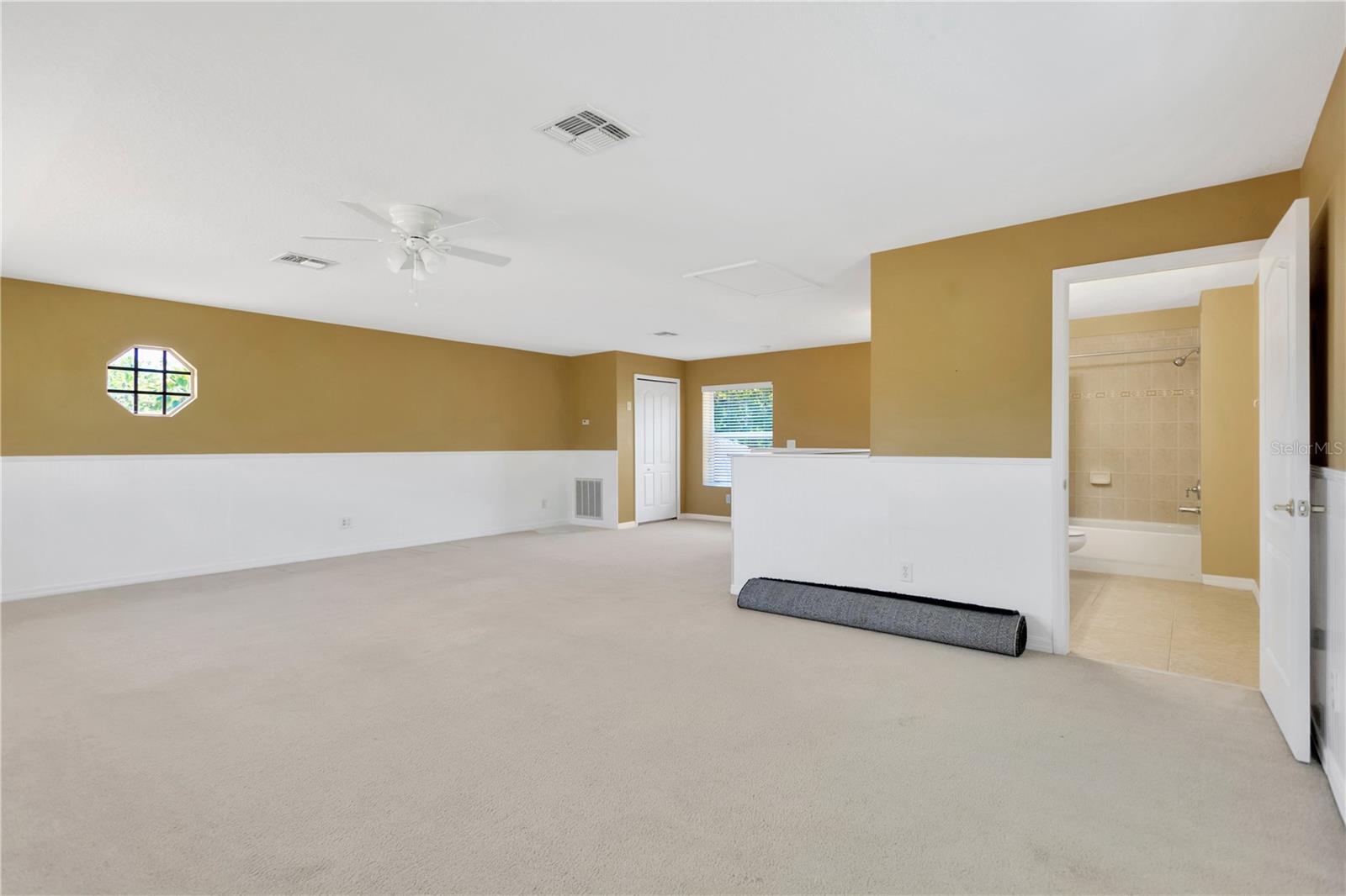 27054 FORDHAM DR, WESLEY CHAPEL, FL, 33543