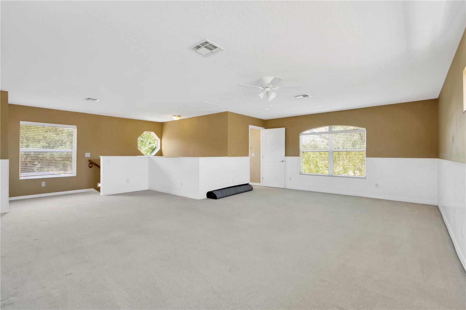 27054 FORDHAM DR, WESLEY CHAPEL, FL, 33543