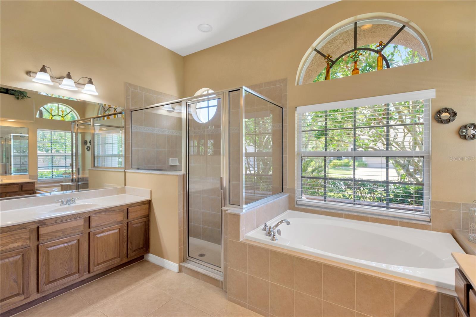 27054 FORDHAM DR, WESLEY CHAPEL, FL, 33543