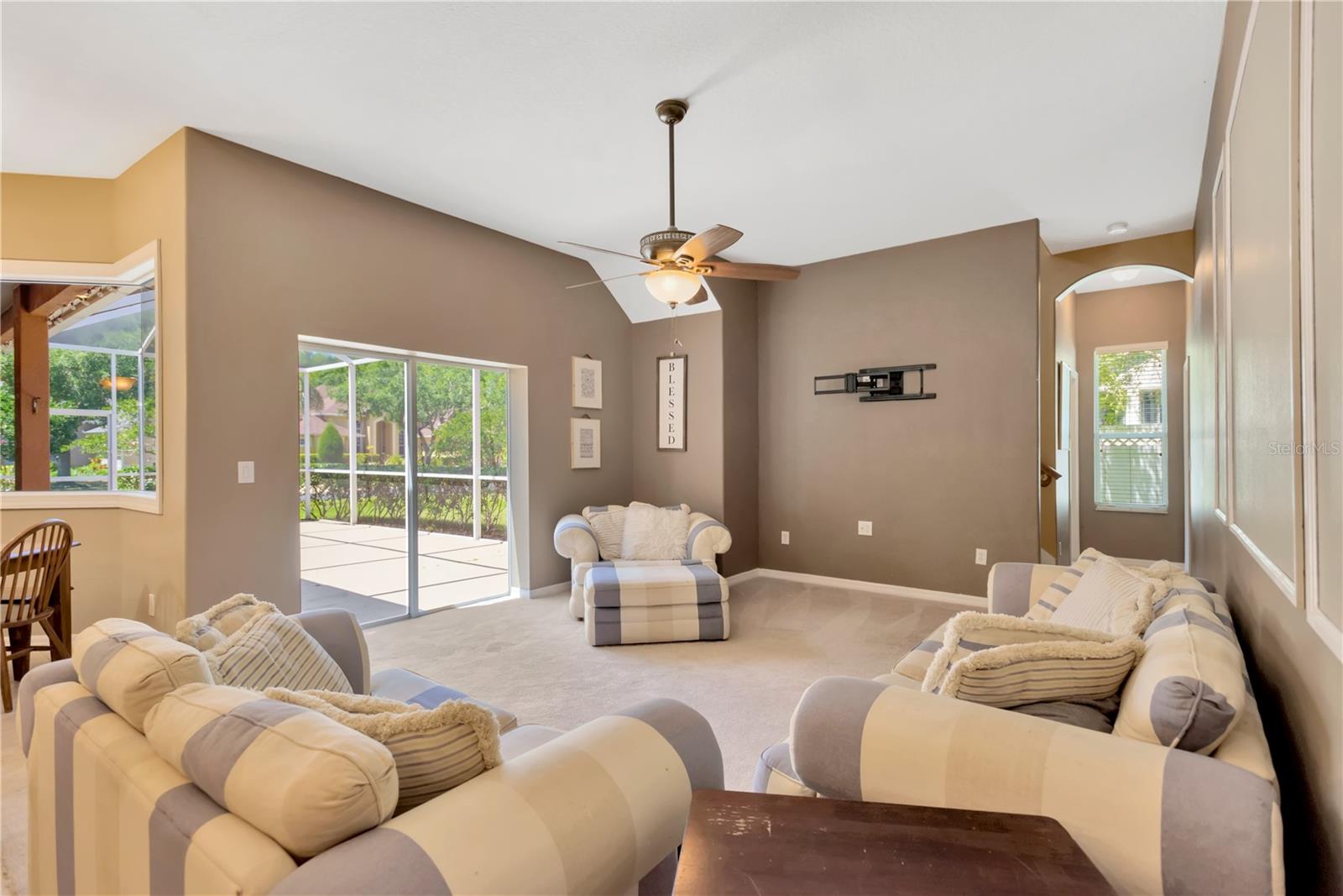 27054 FORDHAM DR, WESLEY CHAPEL, FL, 33543