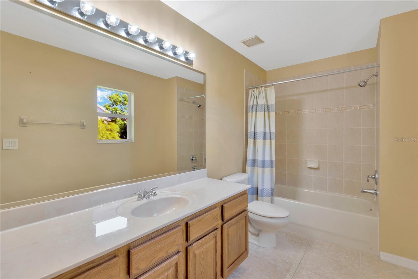 27054 FORDHAM DR, WESLEY CHAPEL, FL, 33543