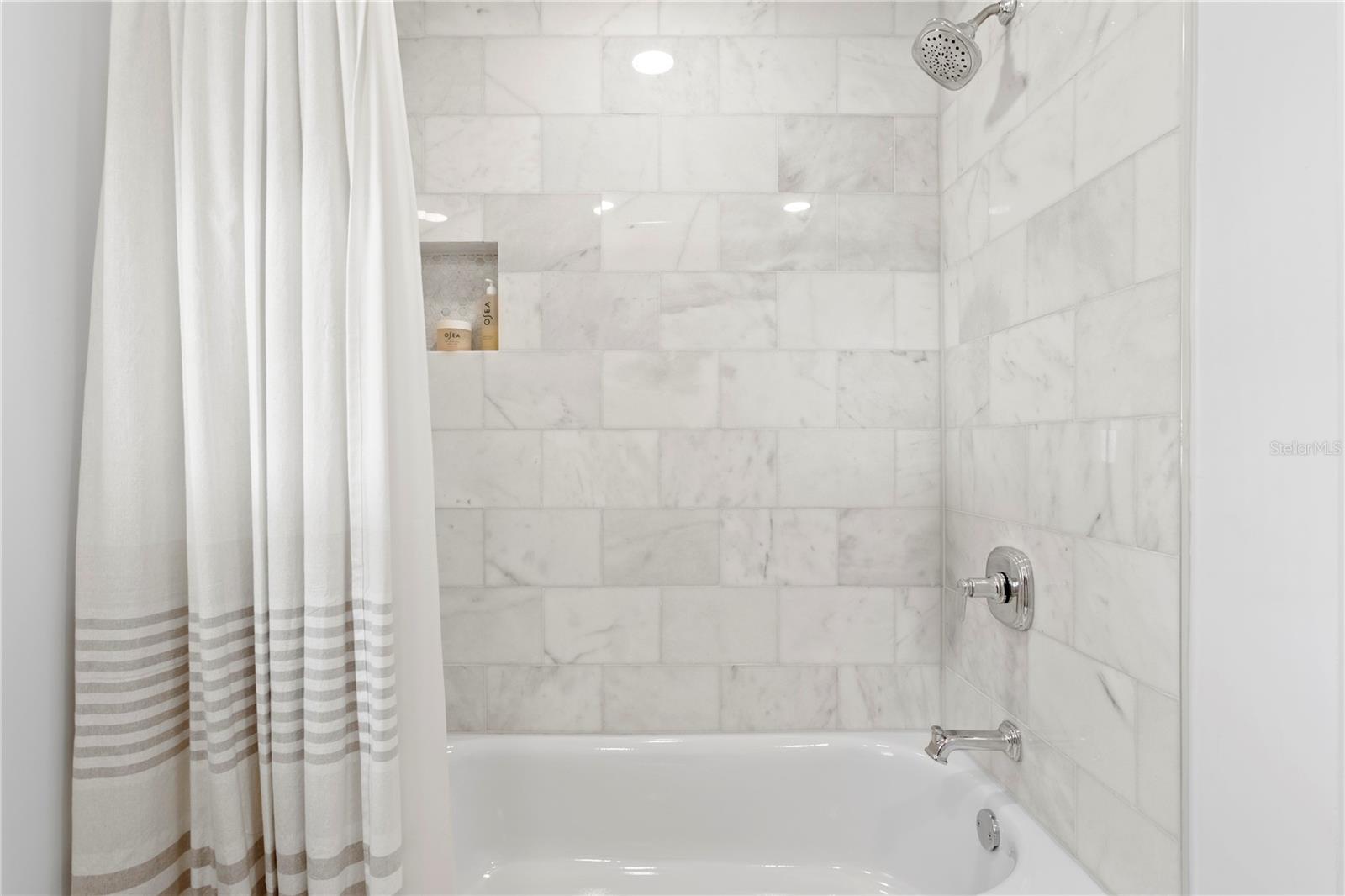 5298 OXFORD AVE N, ST PETERSBURG, FL, 33710