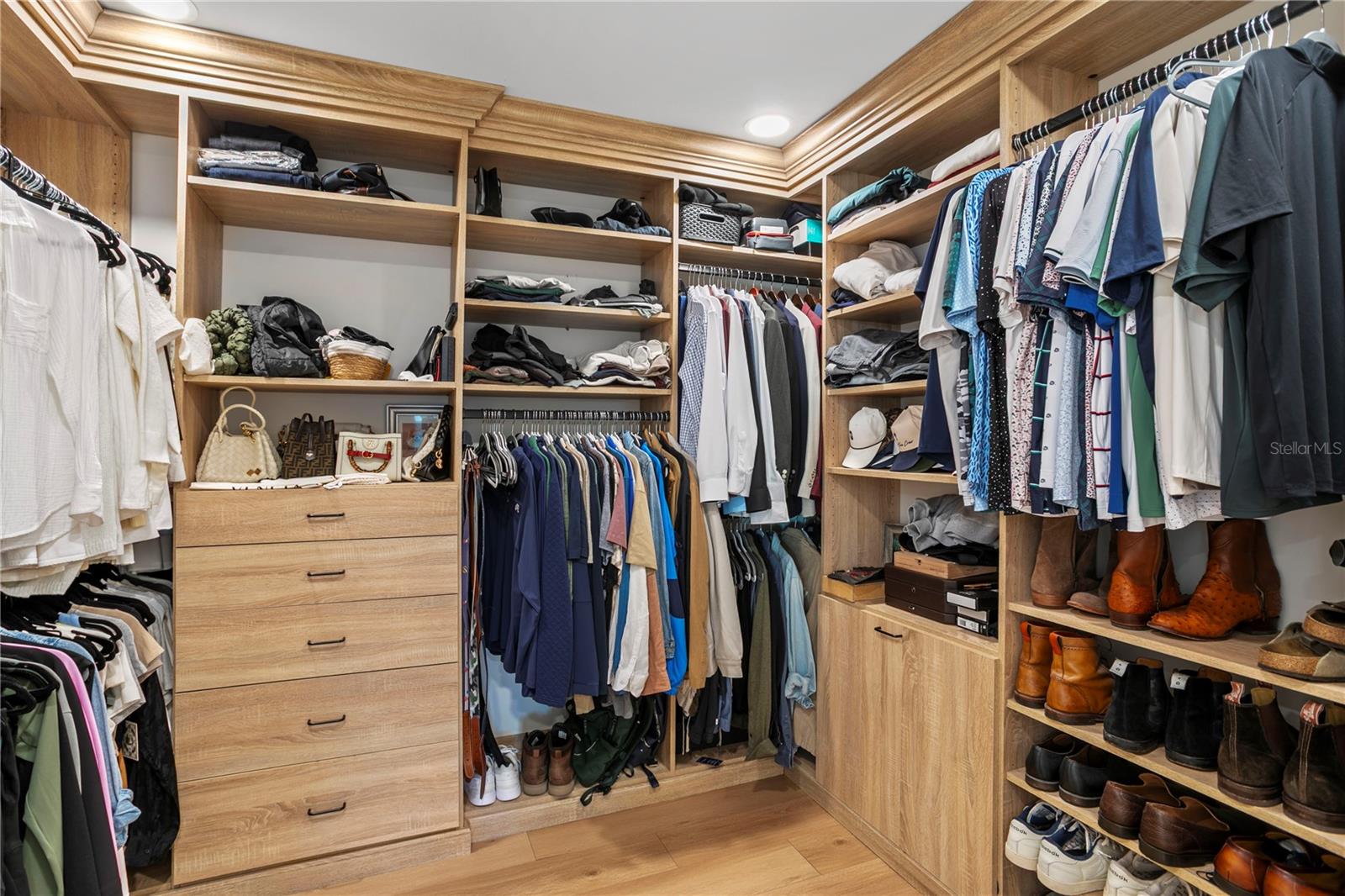 5298 OXFORD AVE N, ST PETERSBURG, FL, 33710