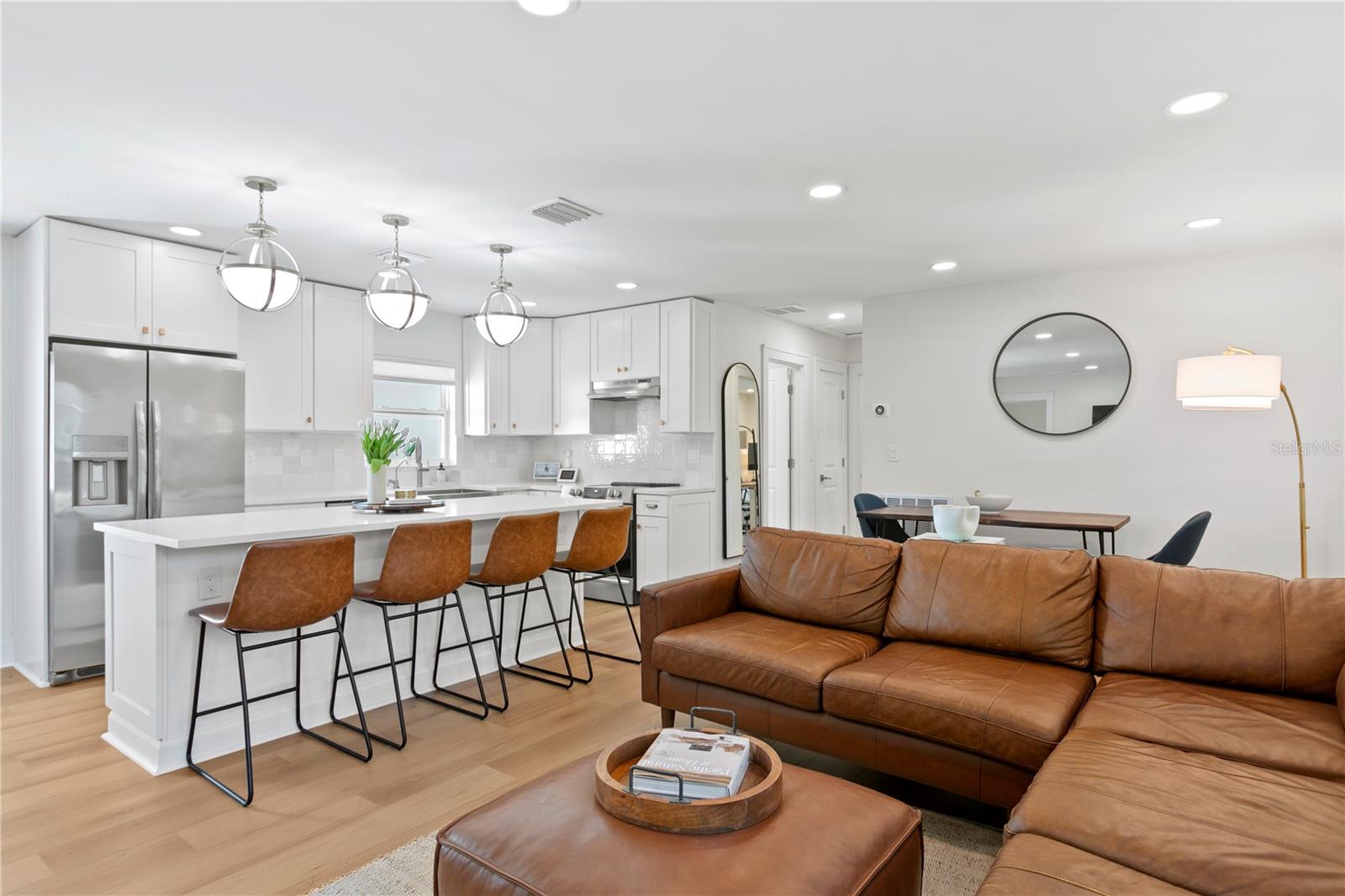 5298 OXFORD AVE N, ST PETERSBURG, FL, 33710