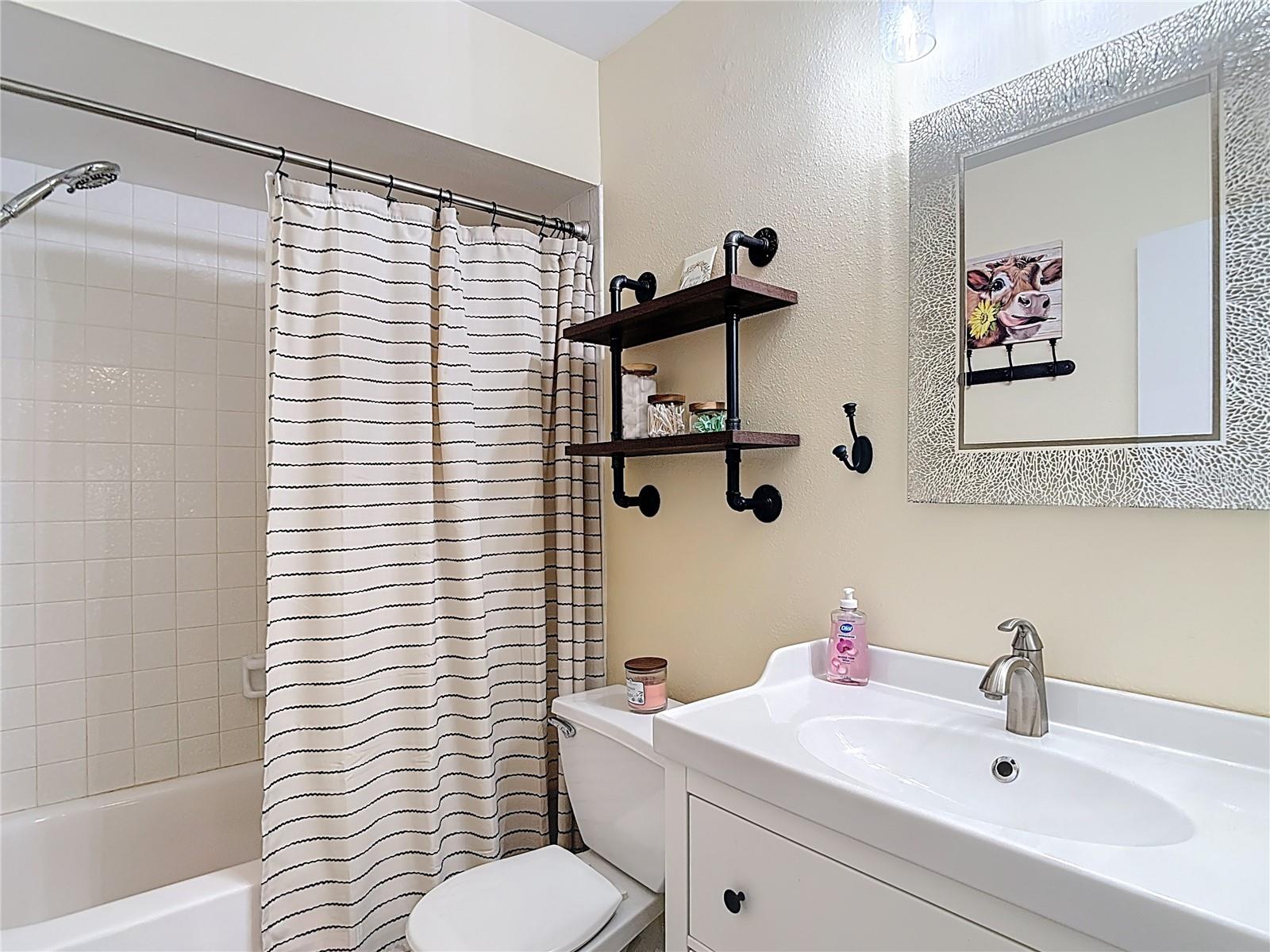 504 HILLDALE RD, BRANDON, FL, 33510